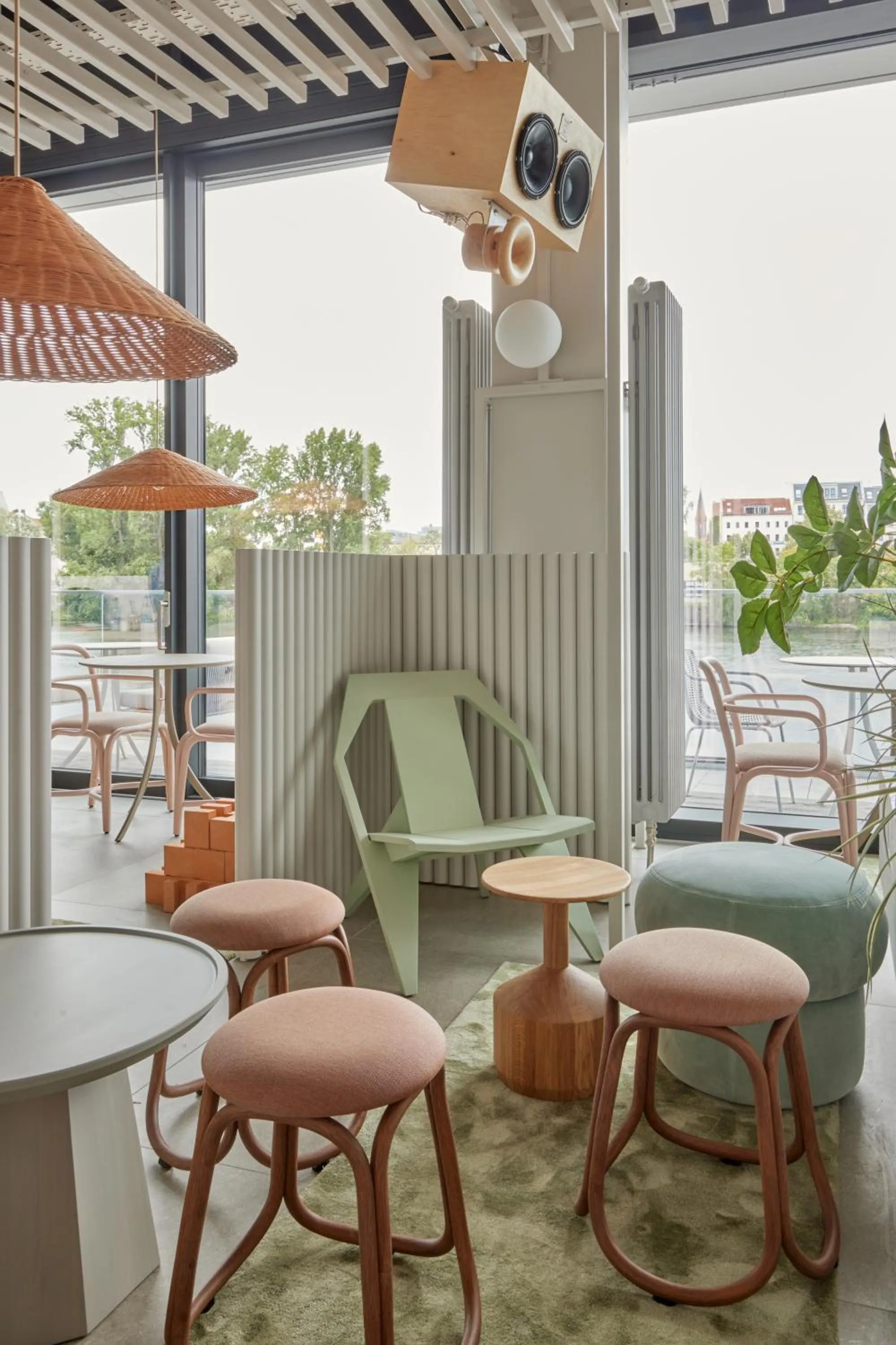 Lobby or reception in Locke at East Side Gallery