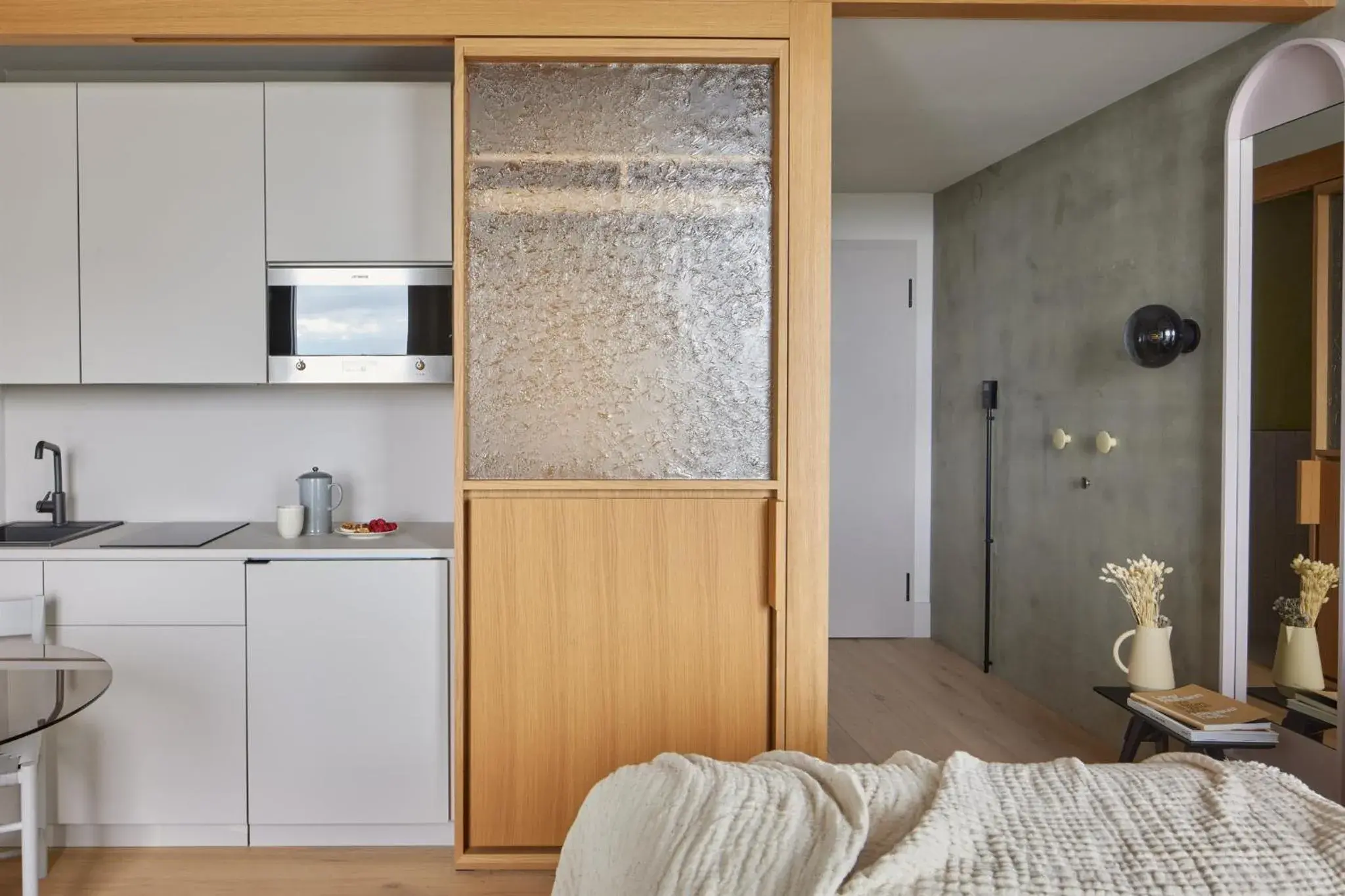 Property building, Bed in Locke at East Side Gallery Property building, Bed in Locke at East Side Gallery