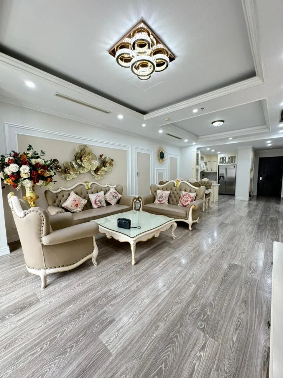 Vincom Mega Mall Royal City 72A Nguyễn Trãi Thanh Xuân Hà Nội