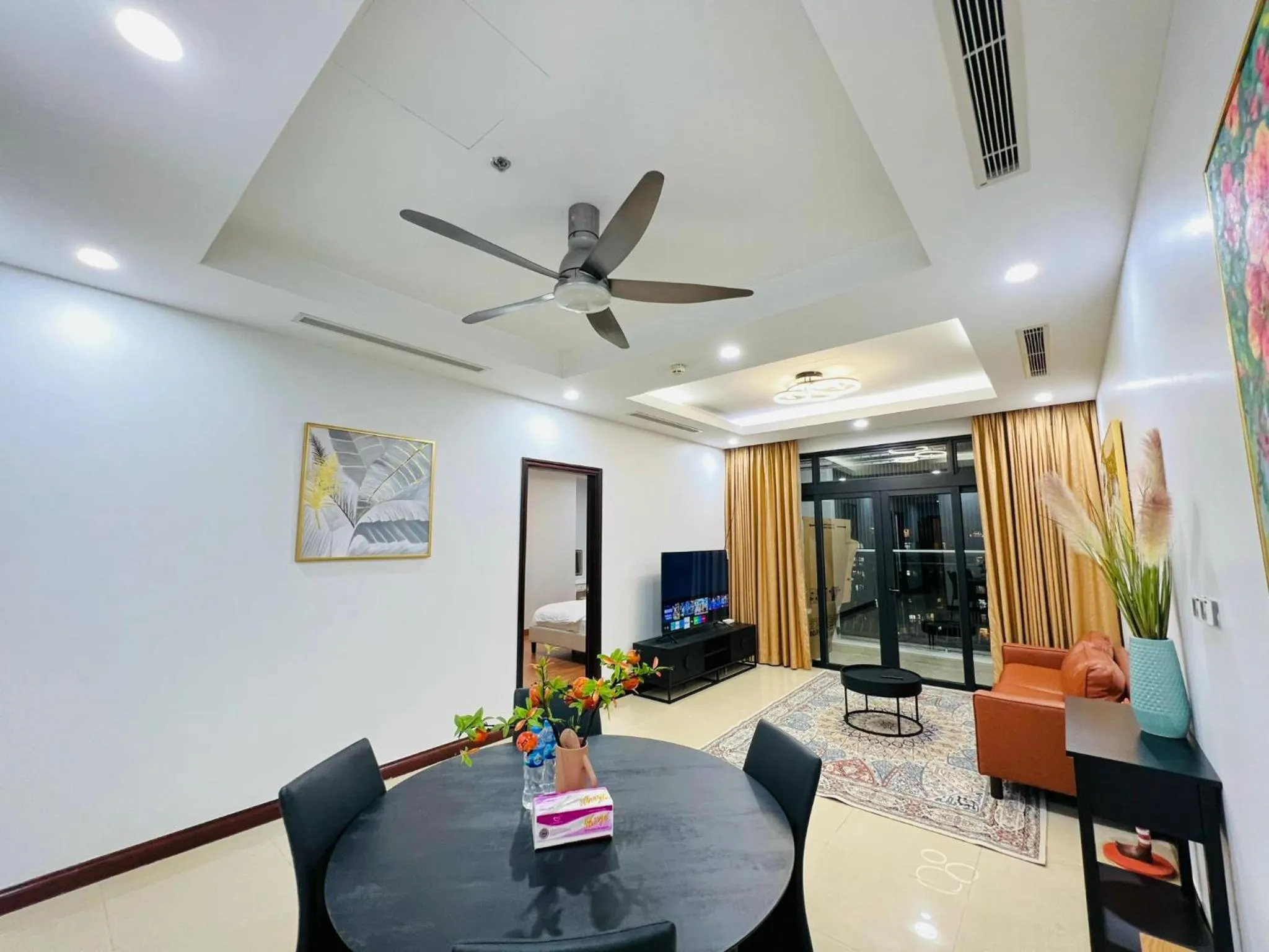 Vincom Mega Mall Royal City 72A Nguyễn Trãi Thanh Xuân Hà Nội