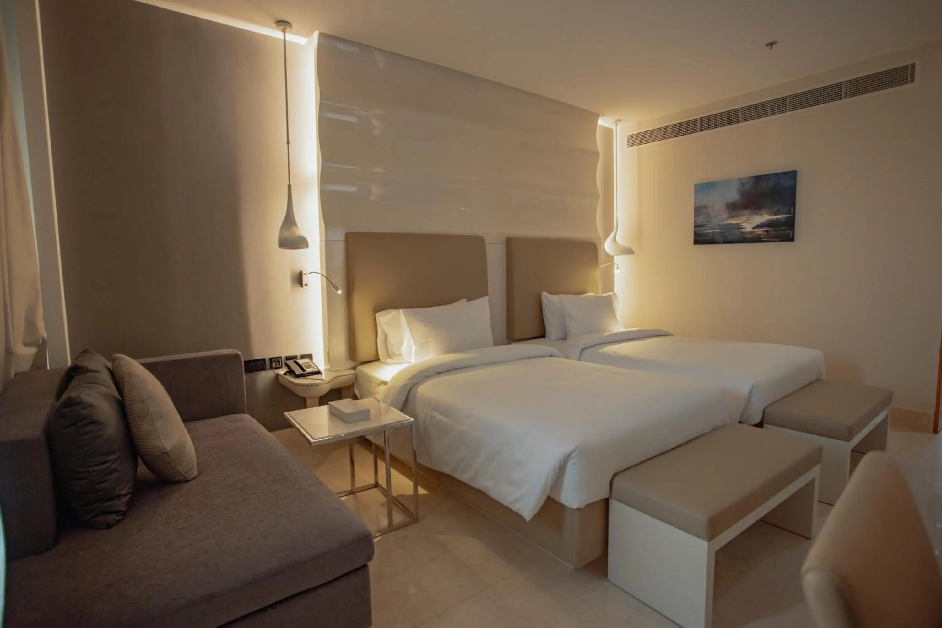 Bed in Alberni Jabal Hafeet Hotel Al Ain