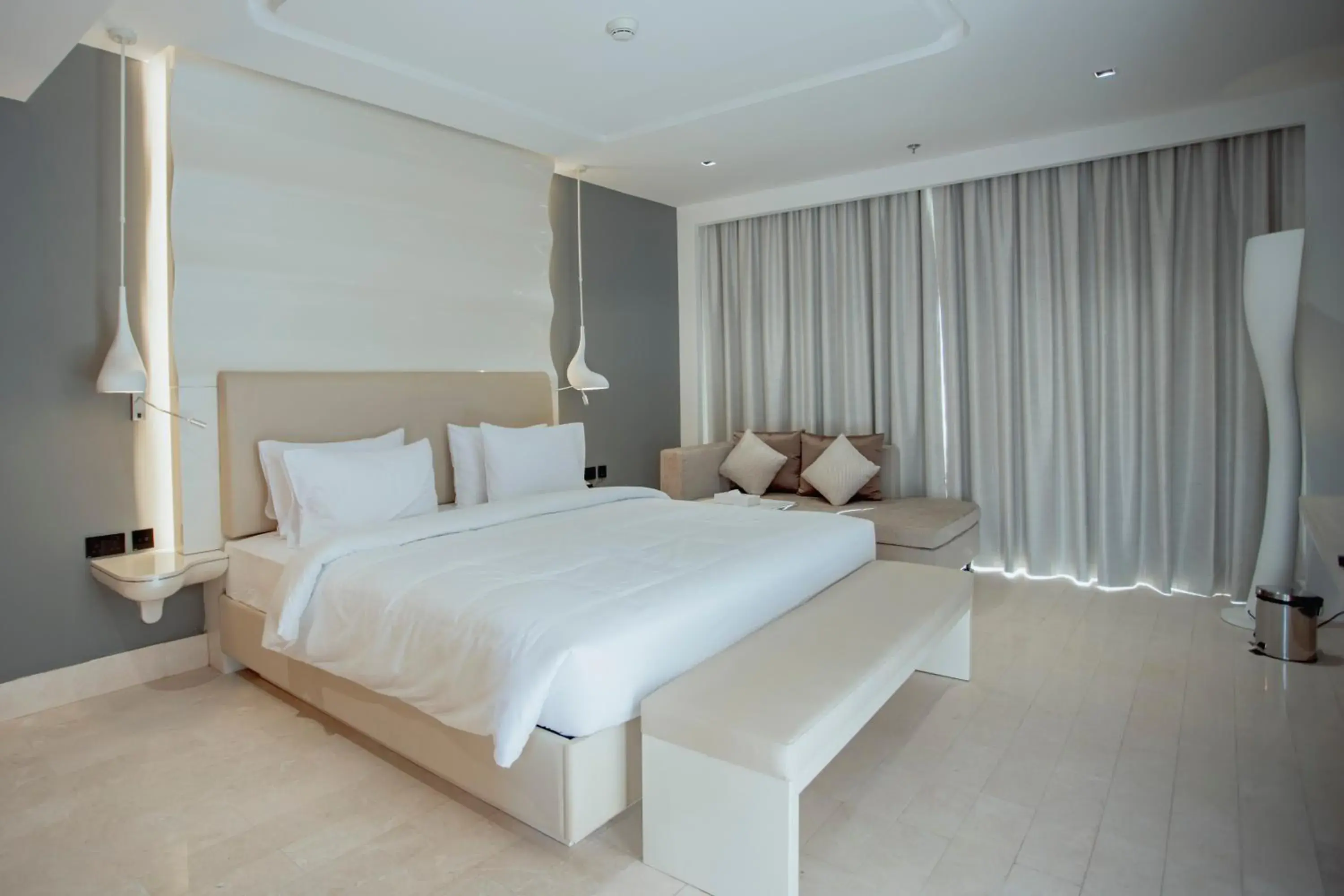 Bed in Alberni Jabal Hafeet Hotel Al Ain Bed in Alberni Jabal Hafeet Hotel Al Ain