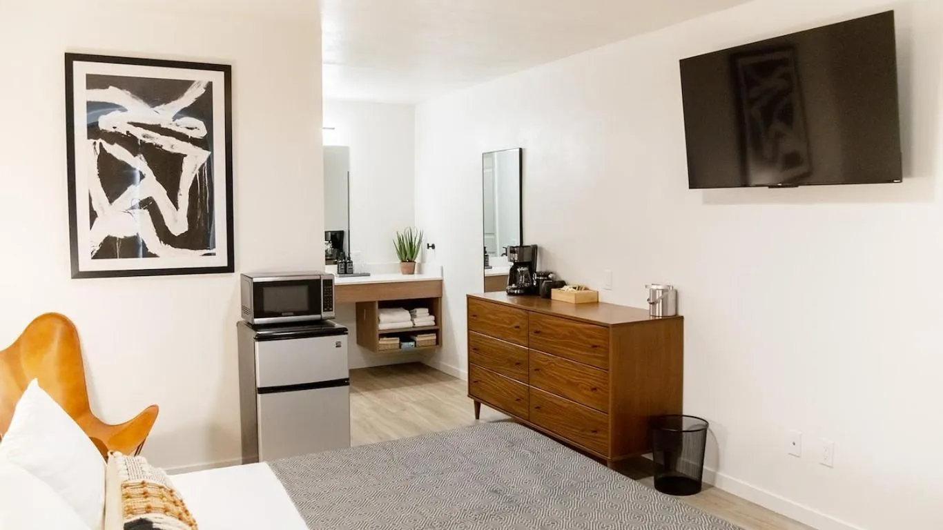 High Creek Lodge and Cabins