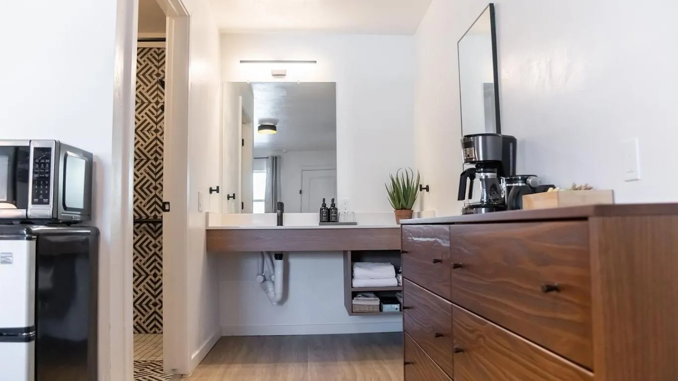 High Creek Lodge and Cabins