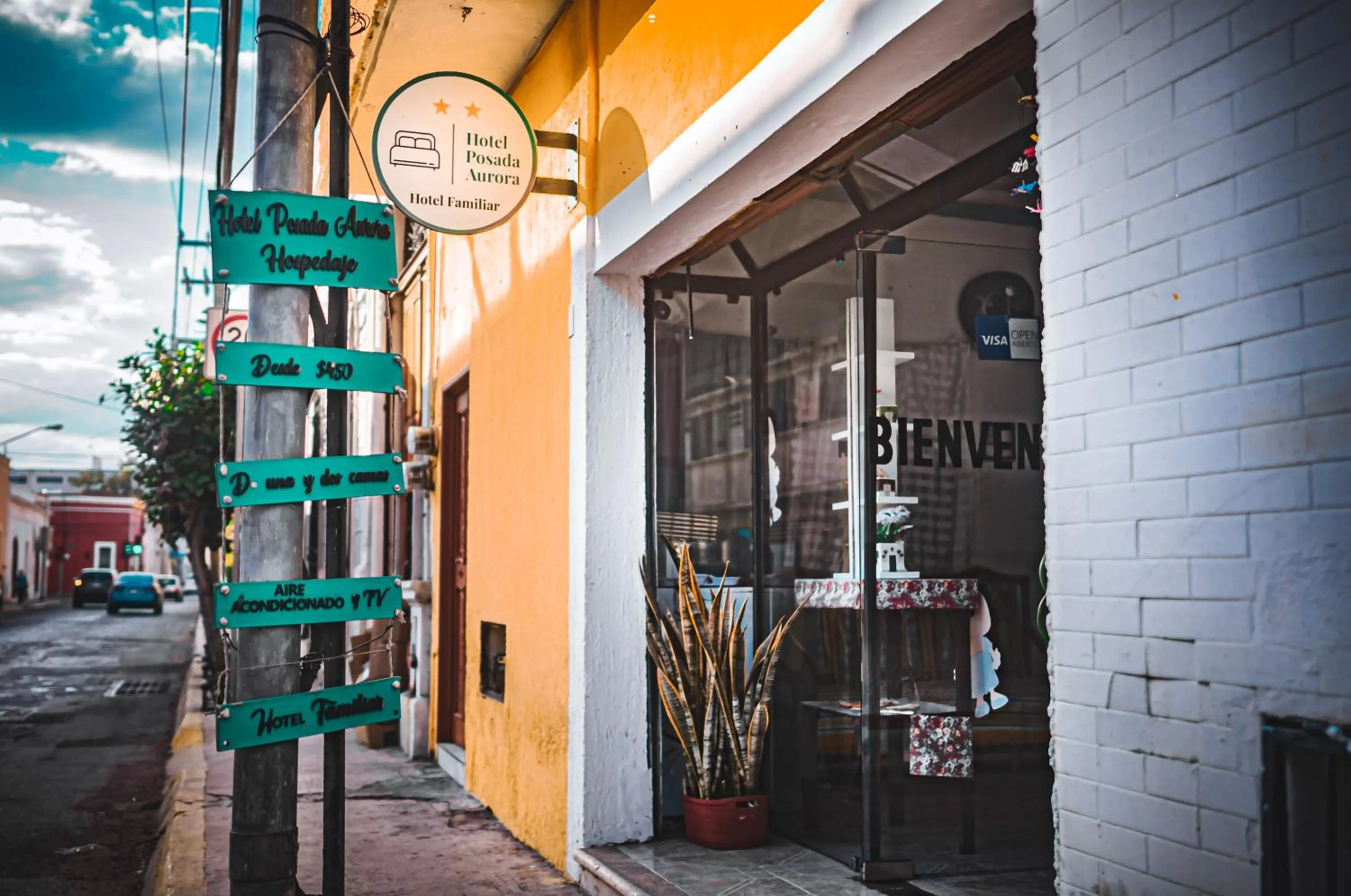 Property building in Hotel Posada Aurora