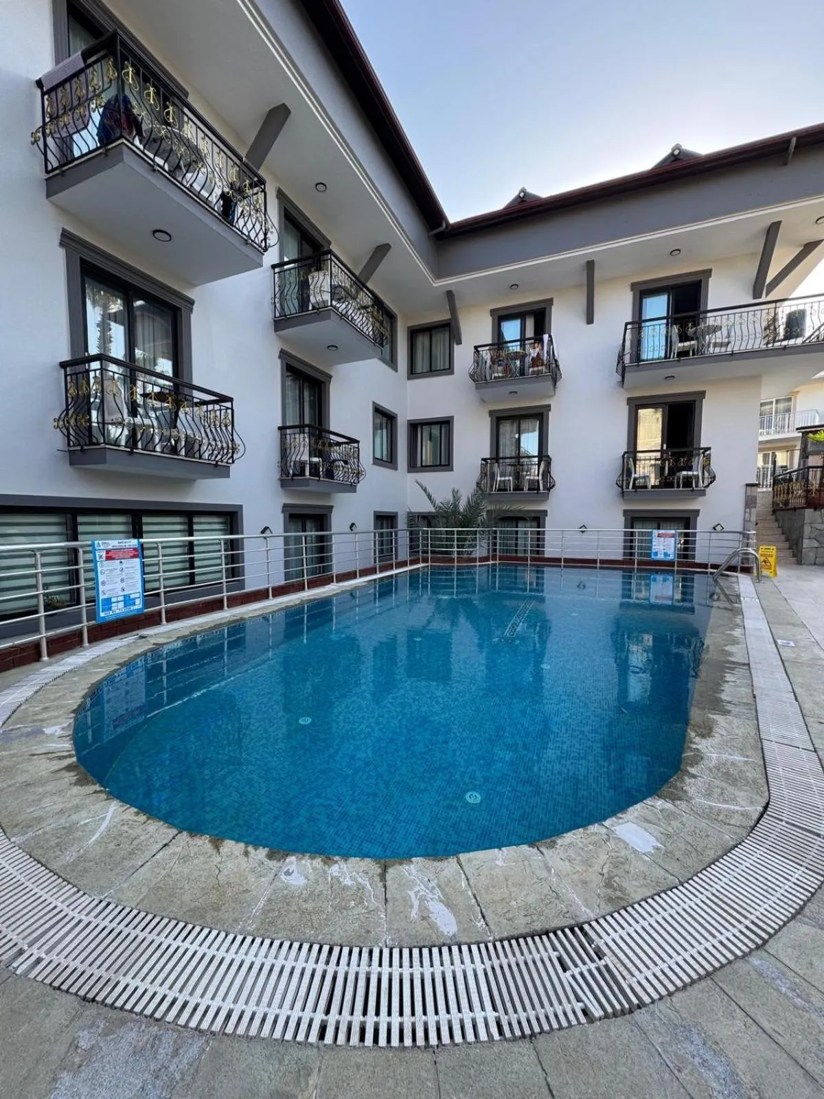 Property building in Orange Garden Aparts & Hotel THE NORDIC