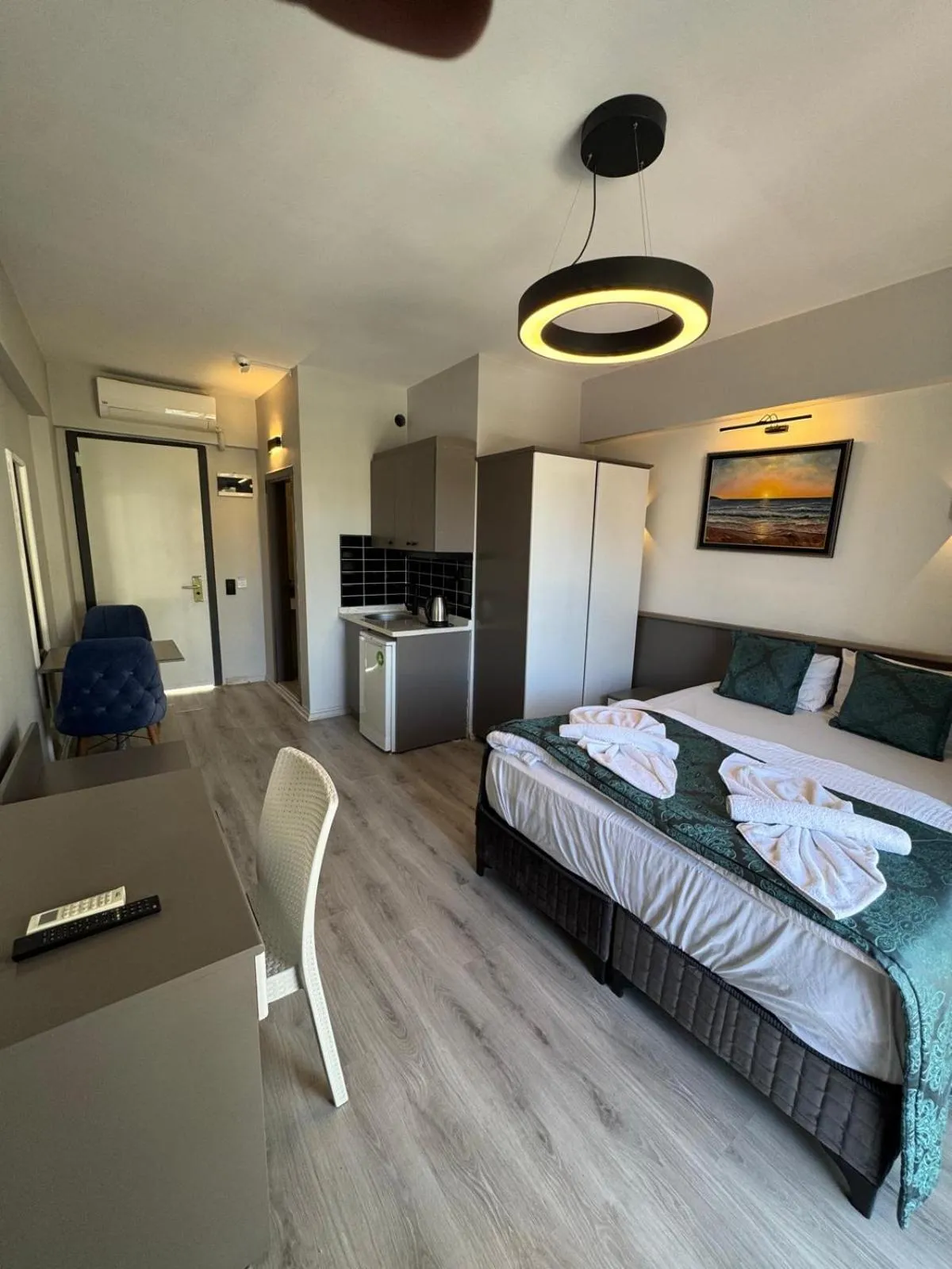 Bed in Orange Garden Aparts & Hotel THE NORDIC