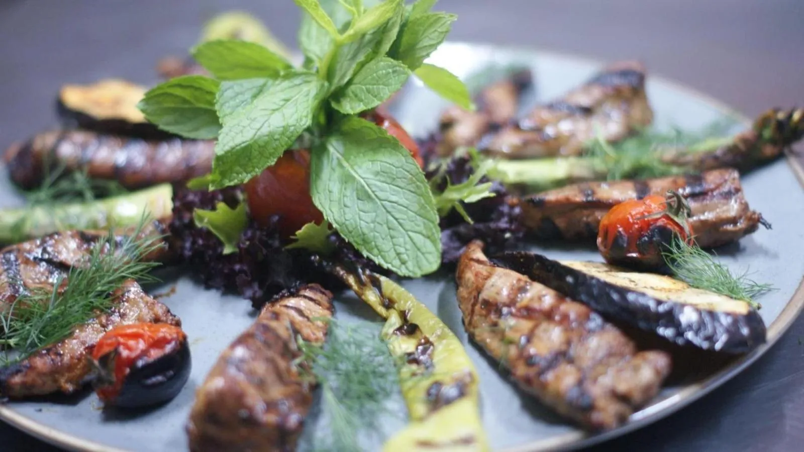 Restaurant/places to eat in Orange Garden Aparts & Hotel THE NORDIC