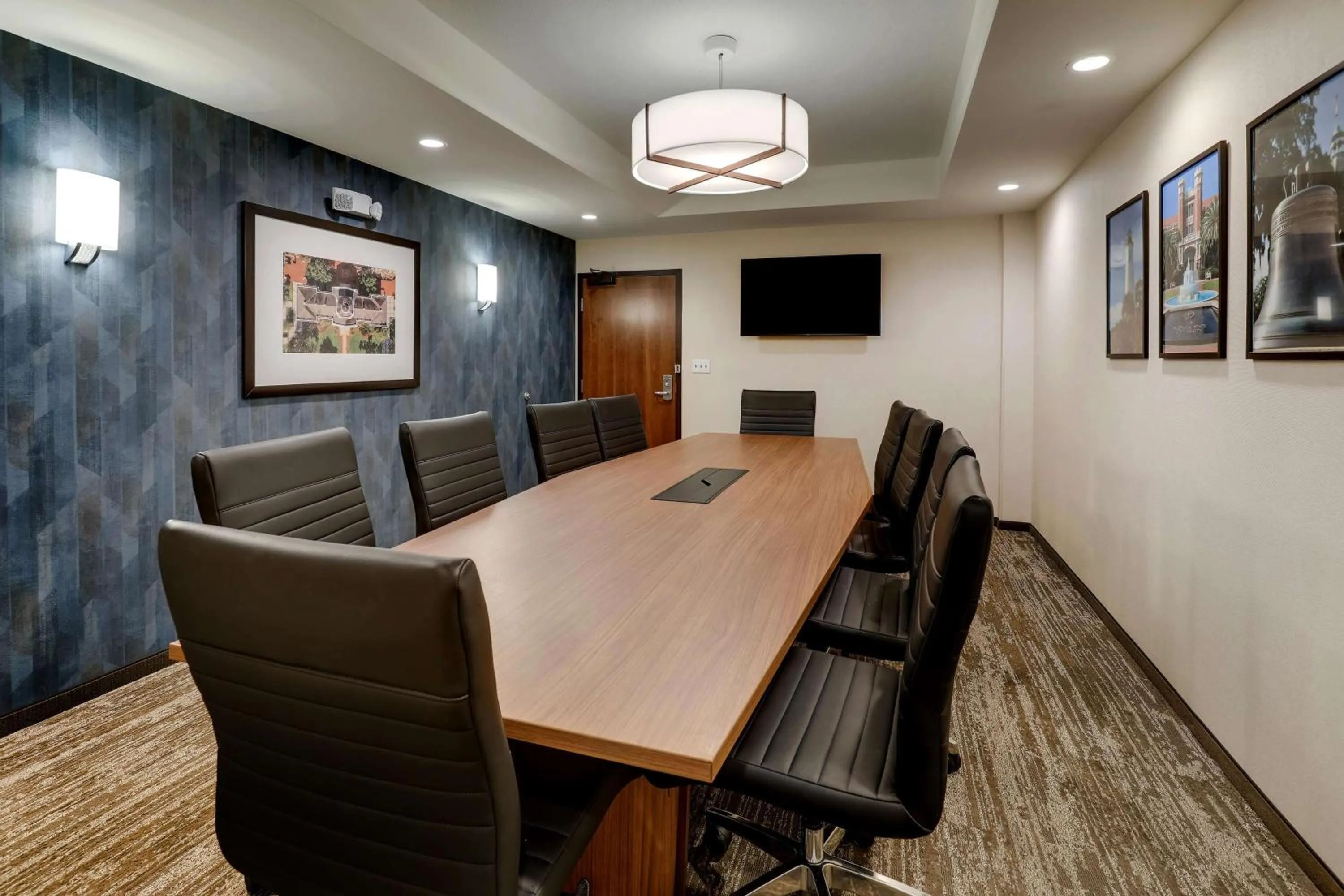 Bedroom in Drury Plaza Hotel Tallahassee