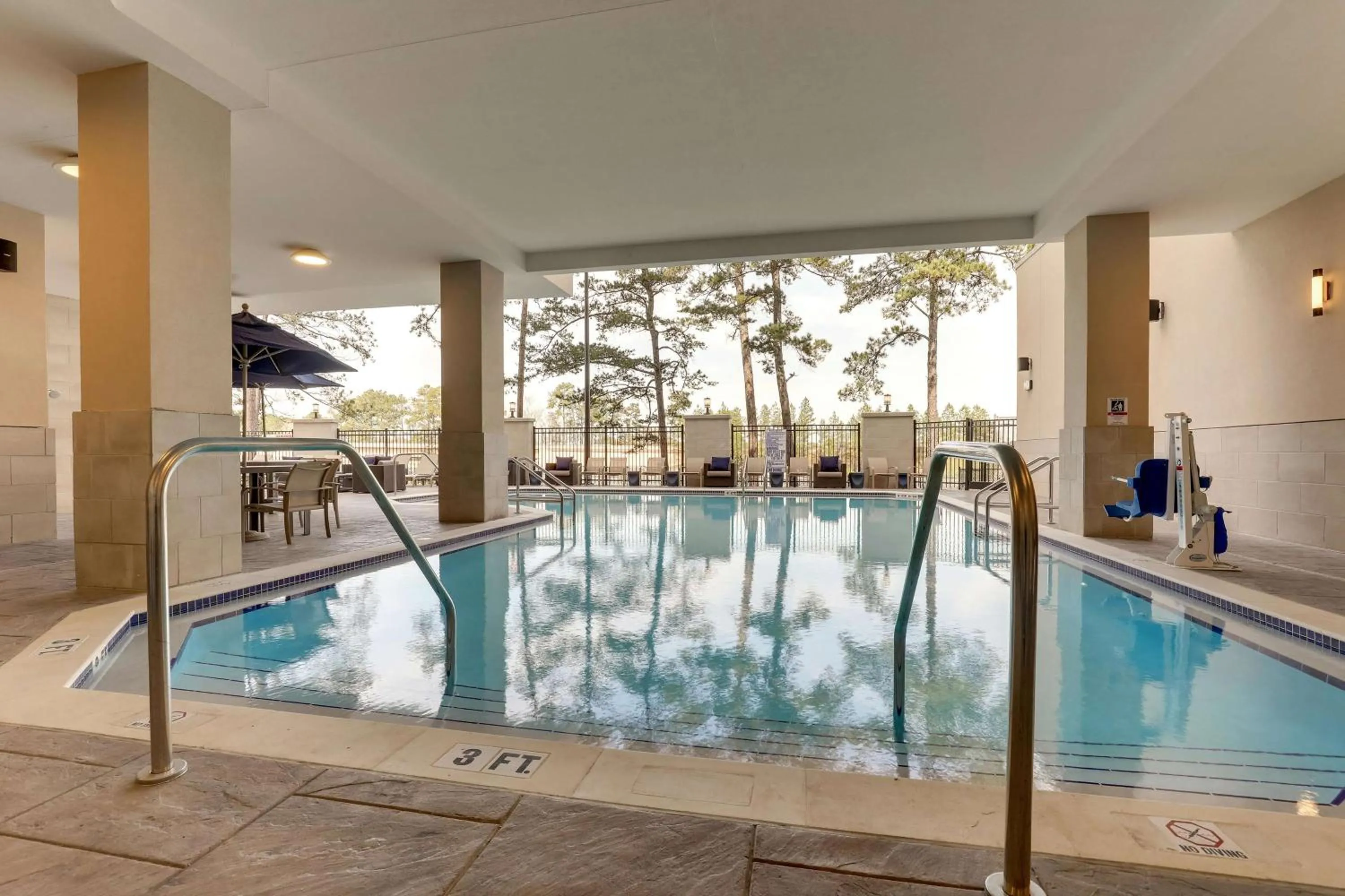 Pool view in Drury Plaza Hotel Tallahassee