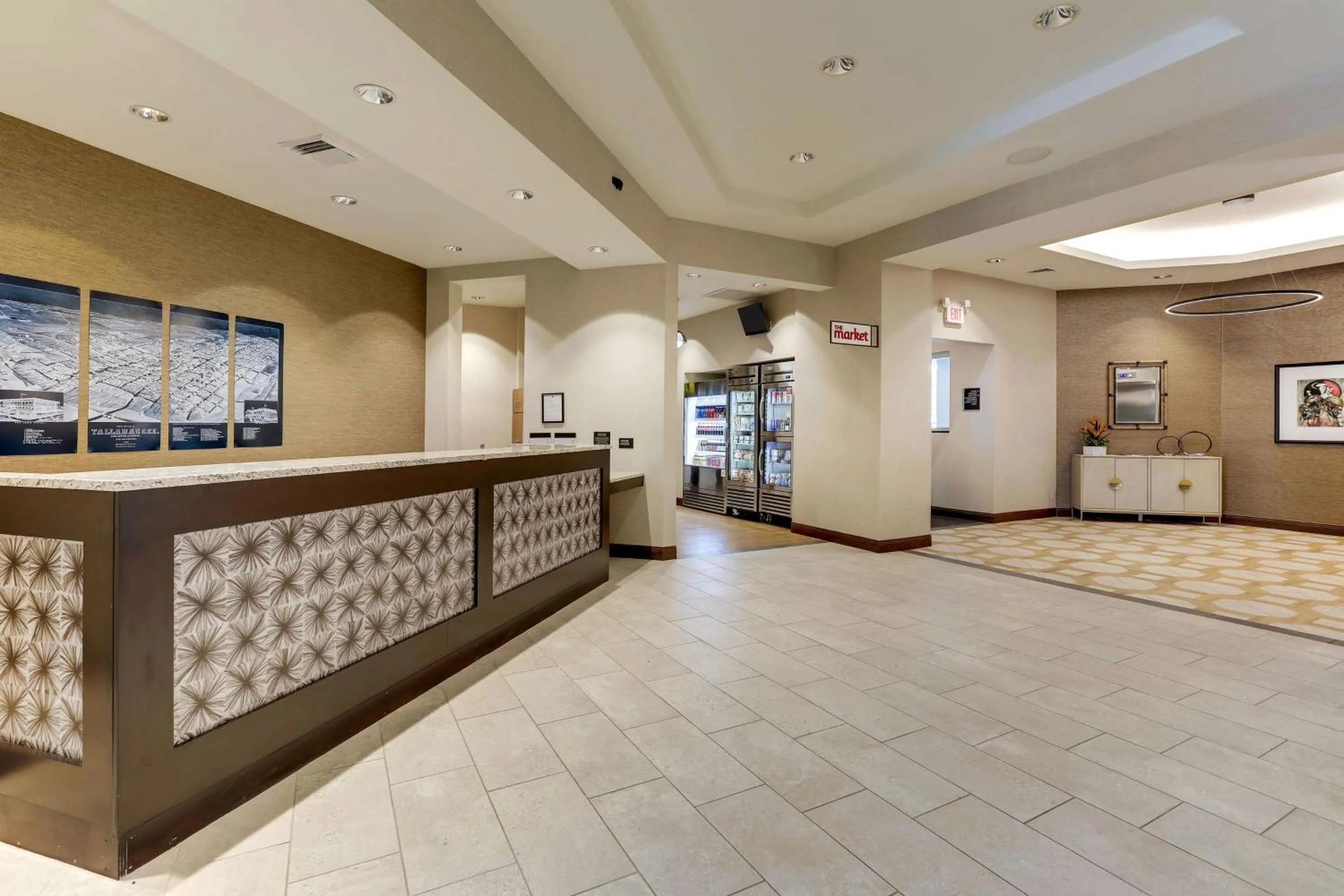 Lobby or reception in Drury Plaza Hotel Tallahassee