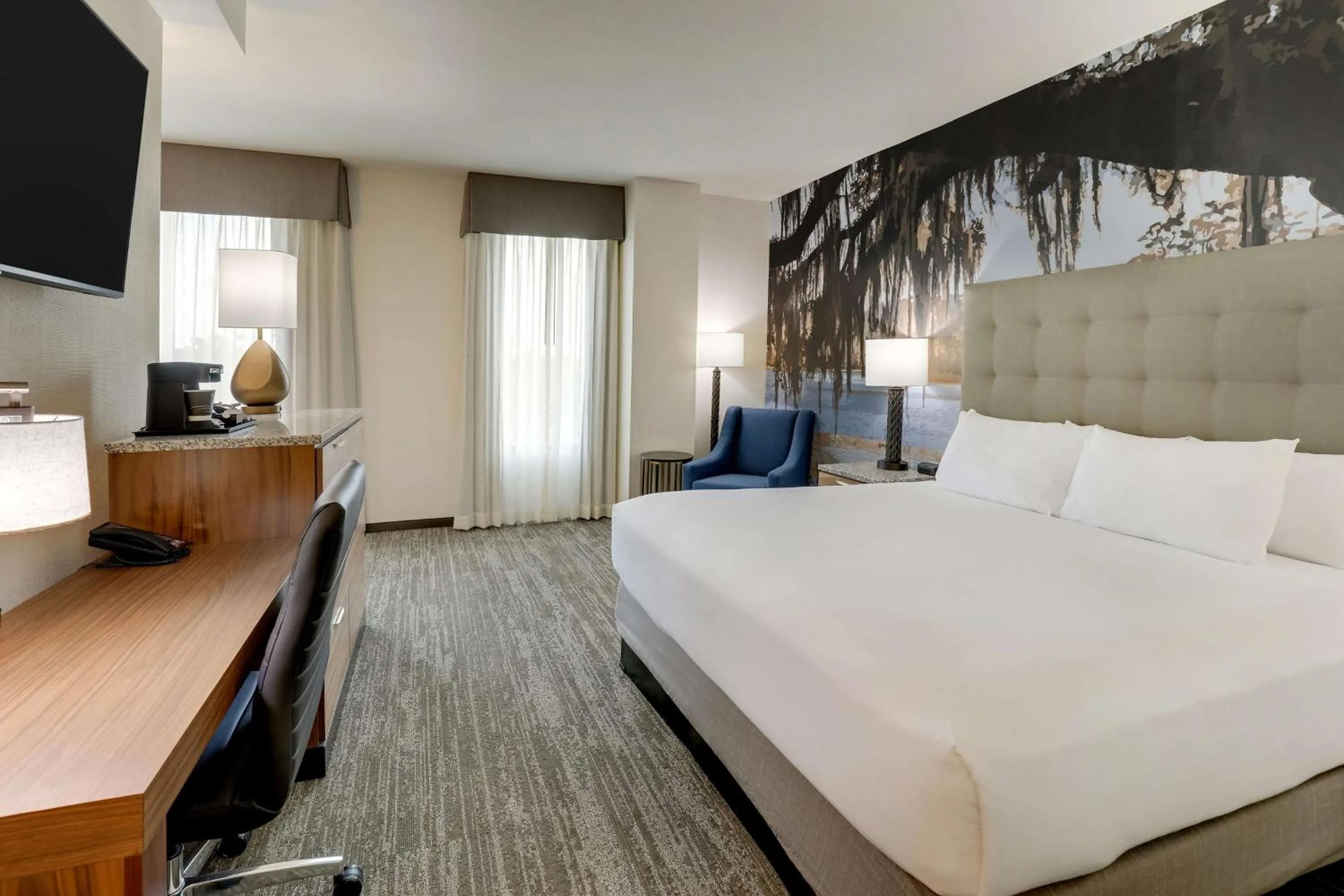 Bedroom, Bed in Drury Plaza Hotel Tallahassee