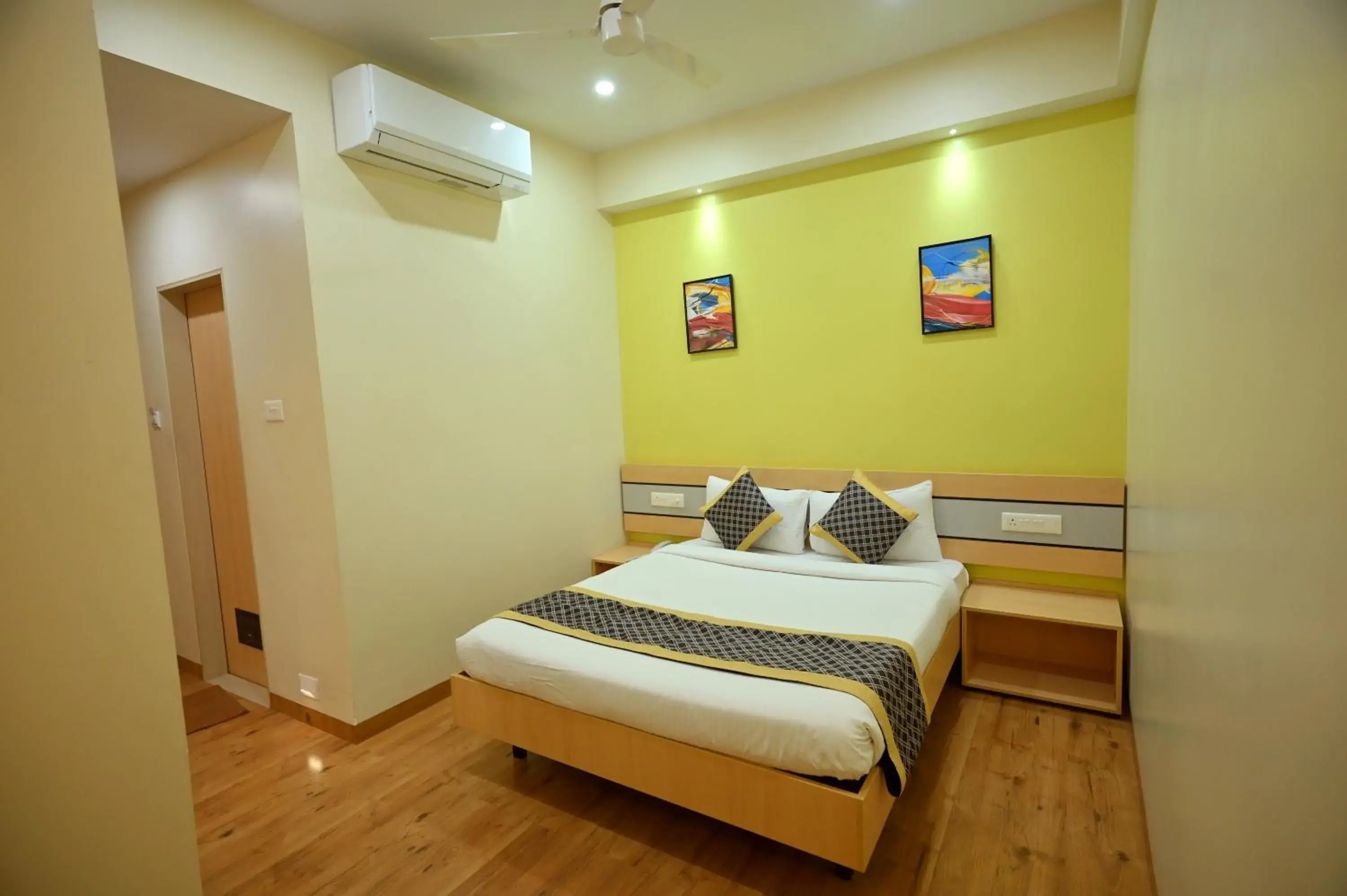 Superior Double Room in Hotel City Centre Latur Superior Double Room in Hotel City Centre Latur