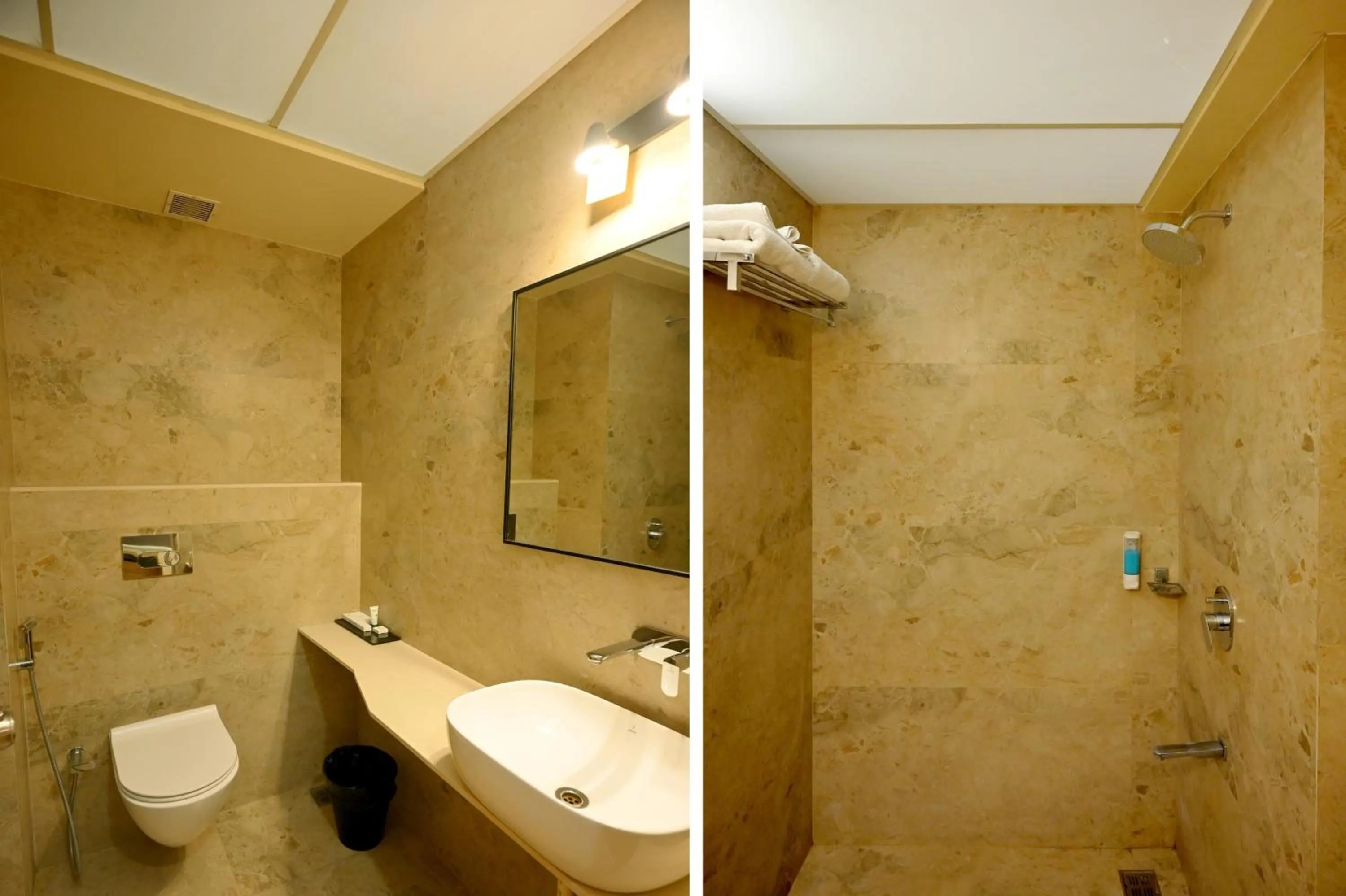 Bathroom in Hotel City Centre Latur