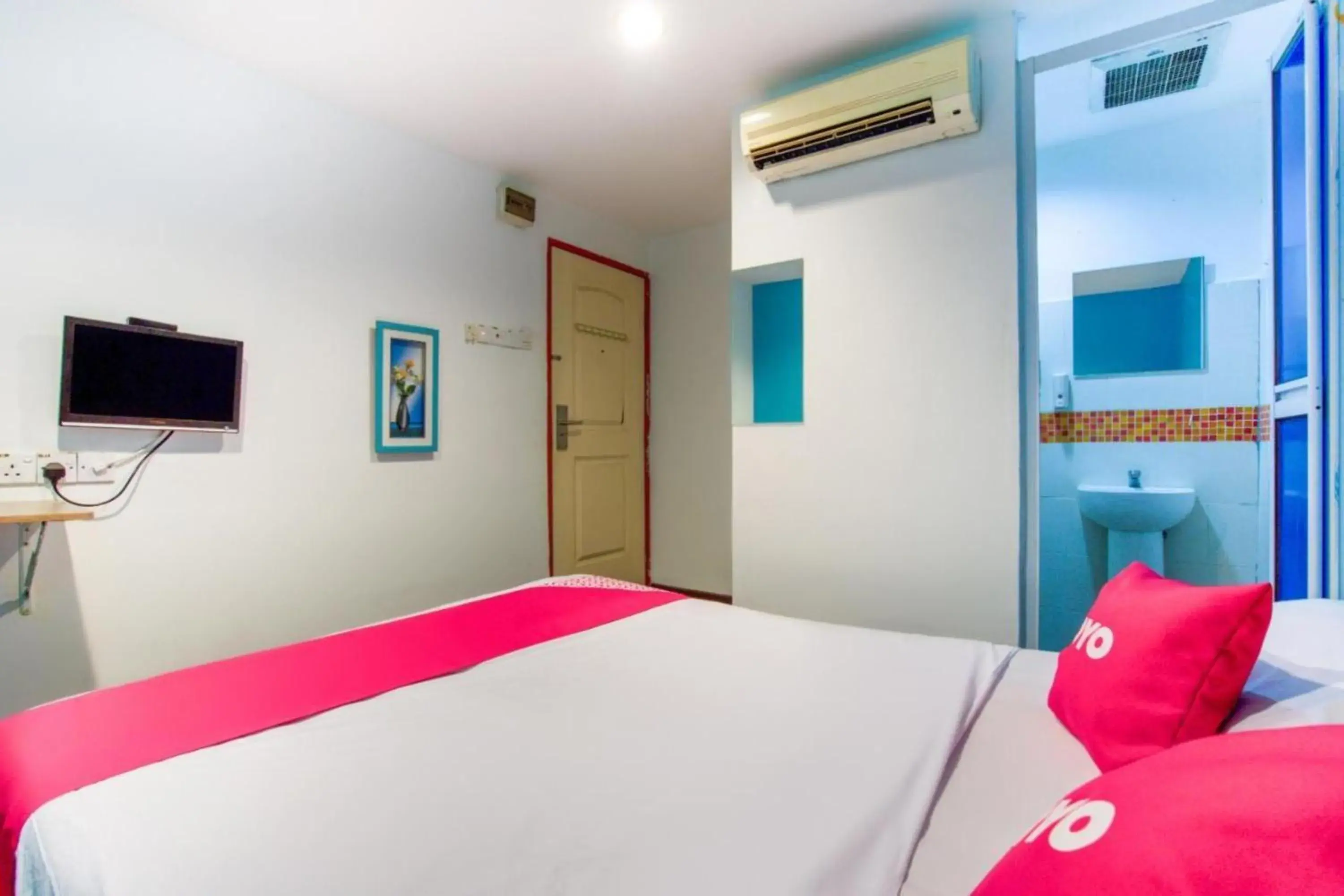 Bed in 1st Inn Hotel Klang Sentral Meru Bed in 1st Inn Hotel Klang Sentral Meru
