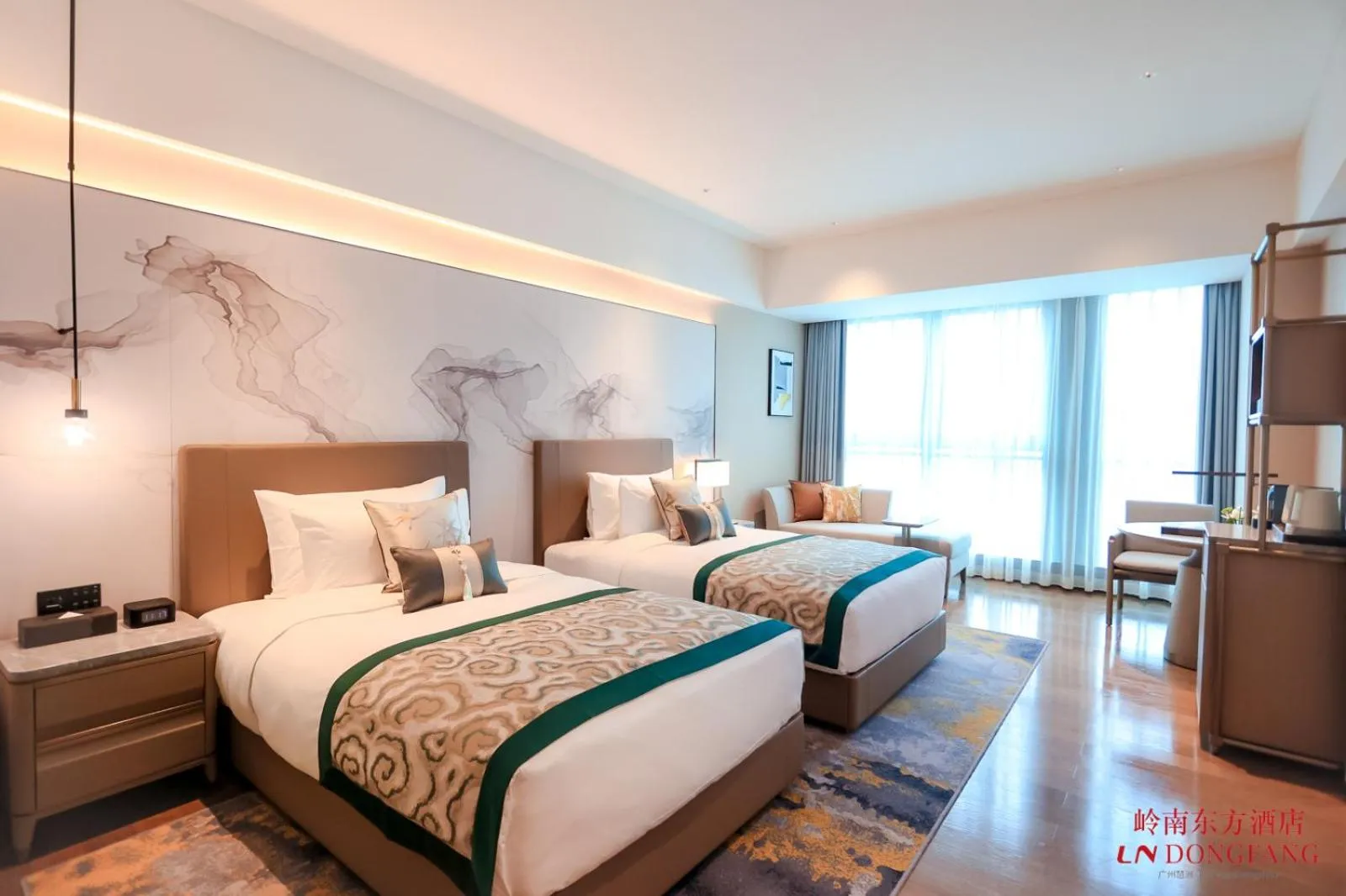 Bed in Guangzhou Pazhou LN DongFang Hotel