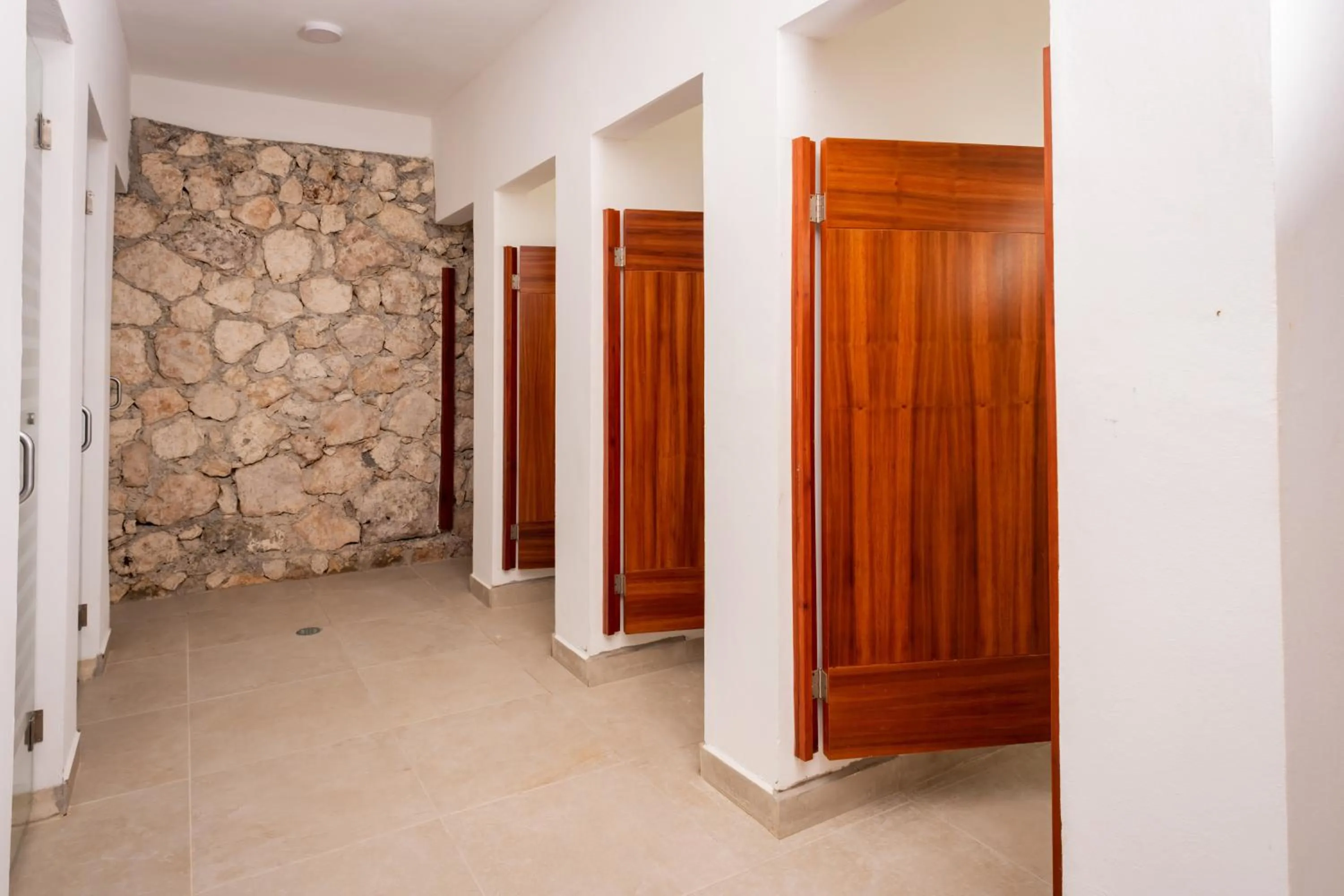 Public Bath in Xakluum Eco Glampings