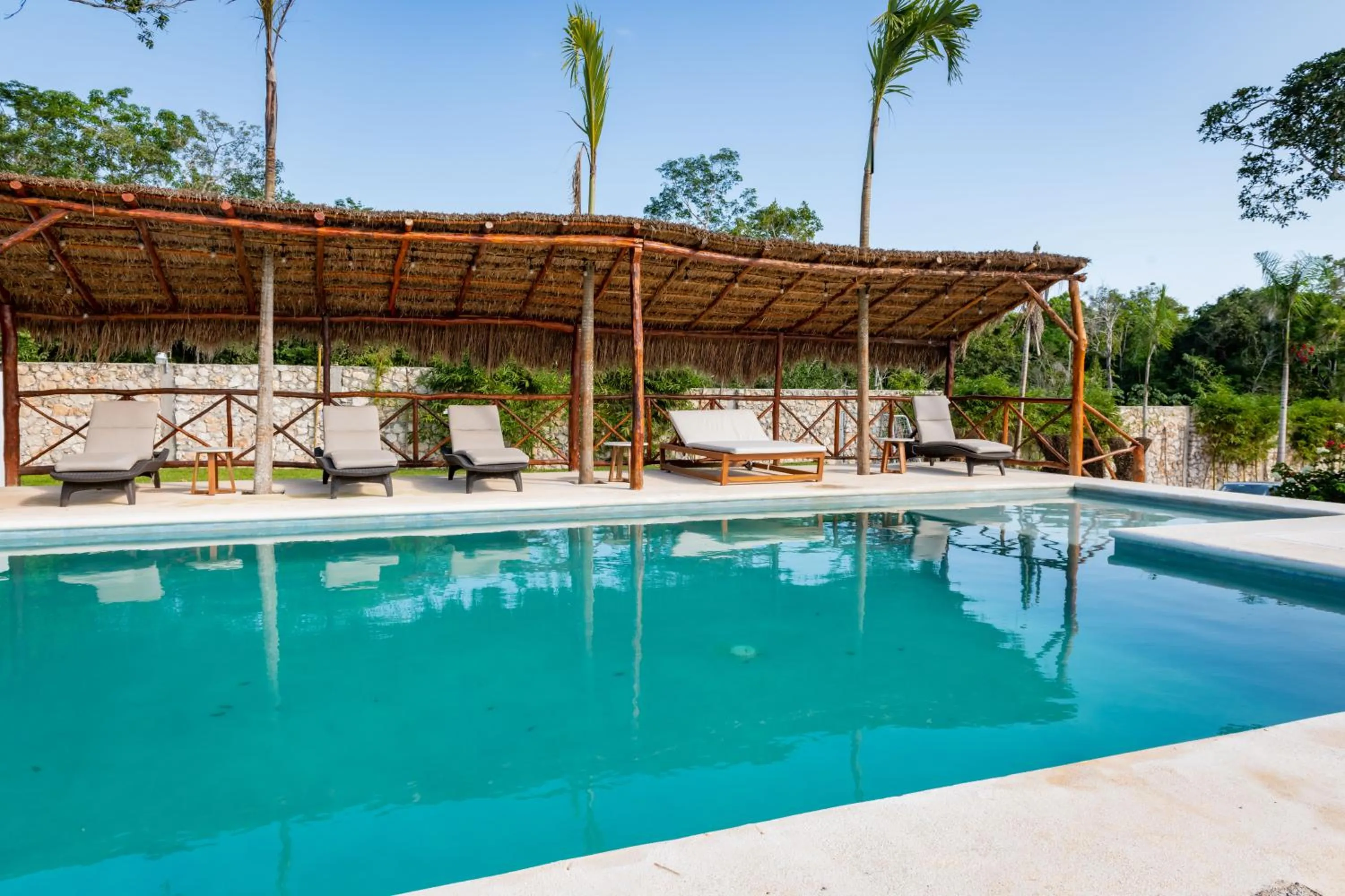 Pool view in Xakluum Eco Glampings