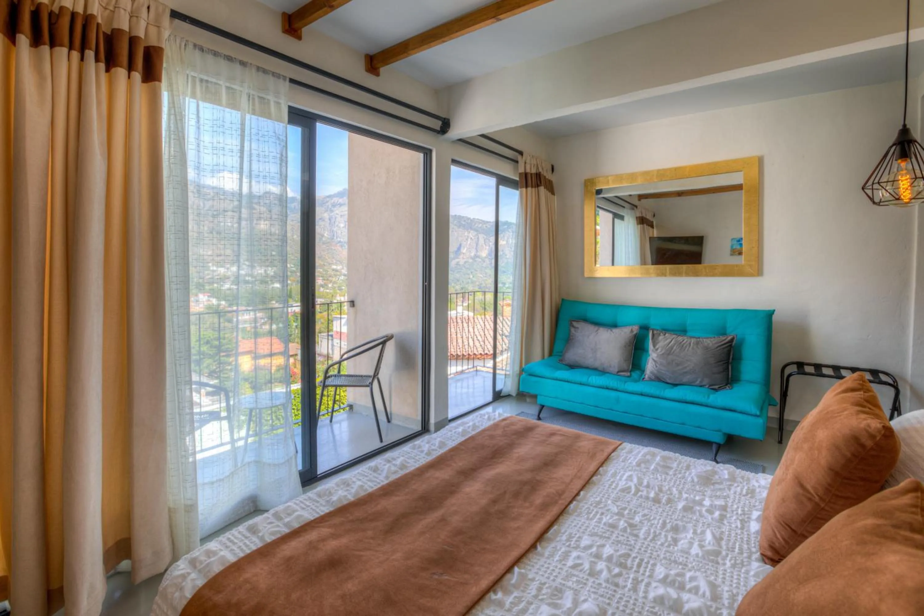 Bedroom, Bed in Casa Ehua Hotel Galería