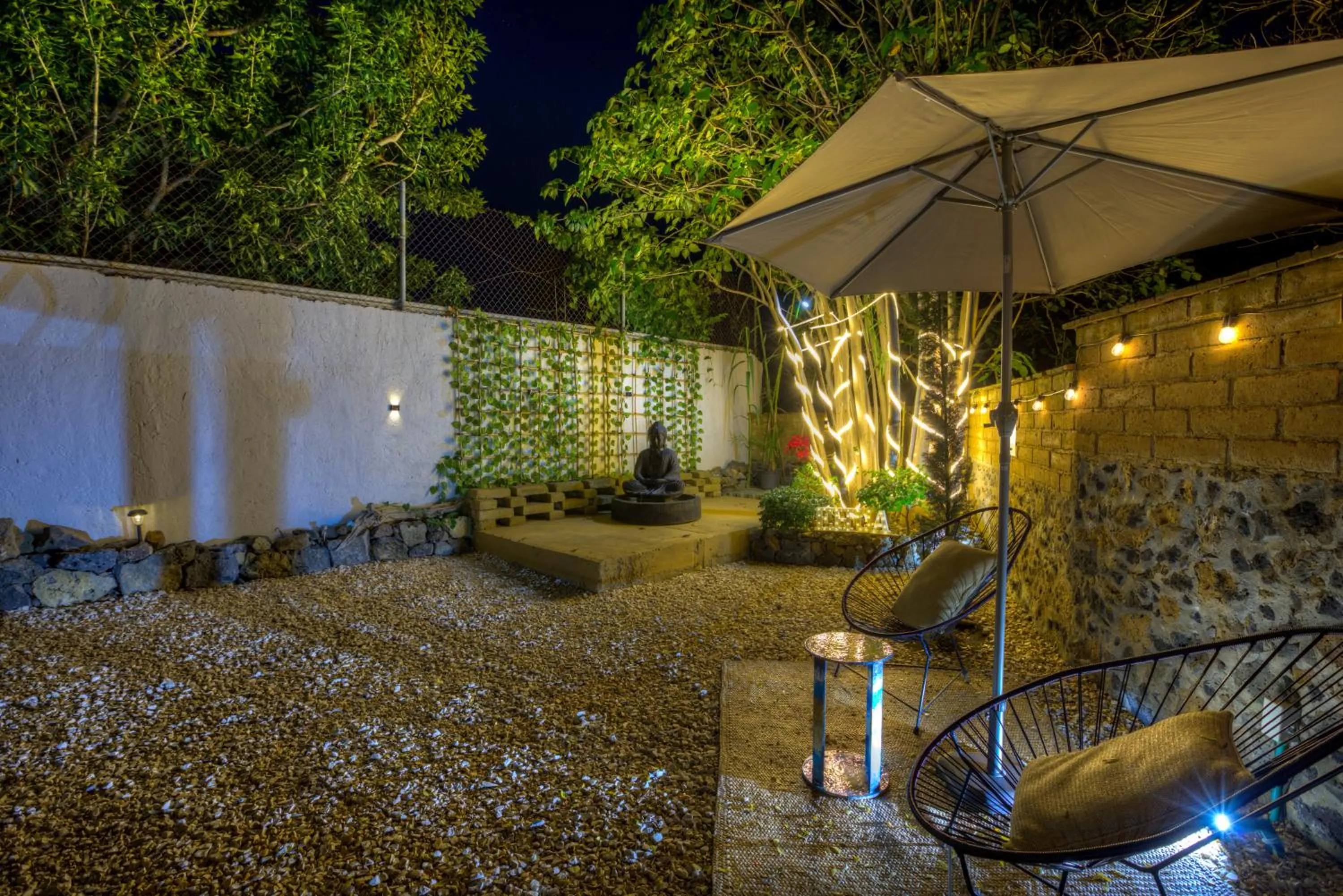 Night in Casa Ehua Hotel Galería