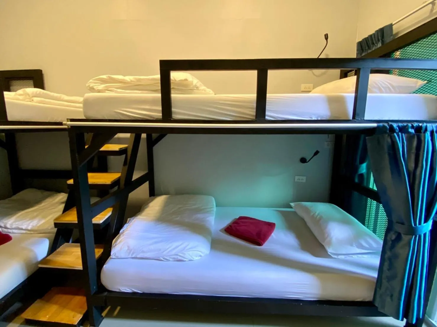 Bed in Boom Hostel Khao Sok