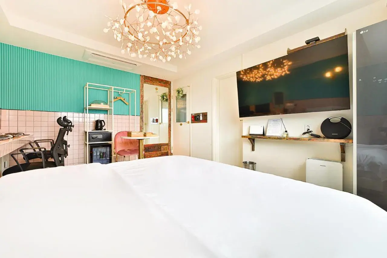 Bed in Hotel February Tongyeong Jukrim Bed in Hotel February Tongyeong Jukrim