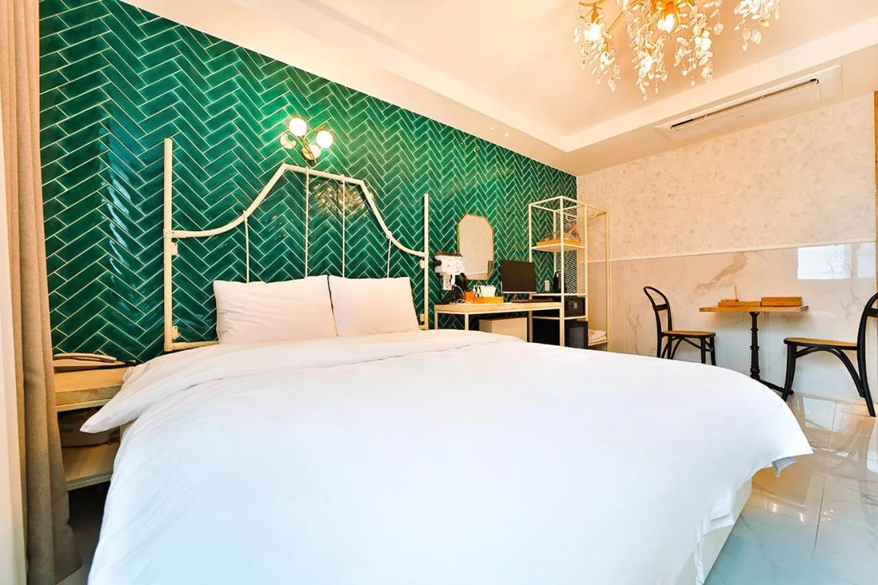 Bed in Hotel February Tongyeong Jukrim