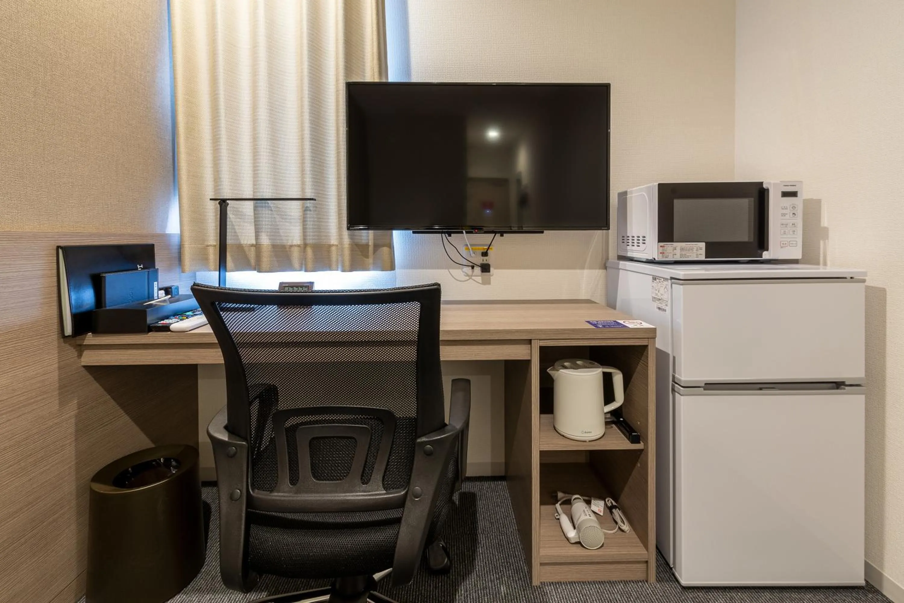 minibar in HOTEL R9 The Yard Fukuyama