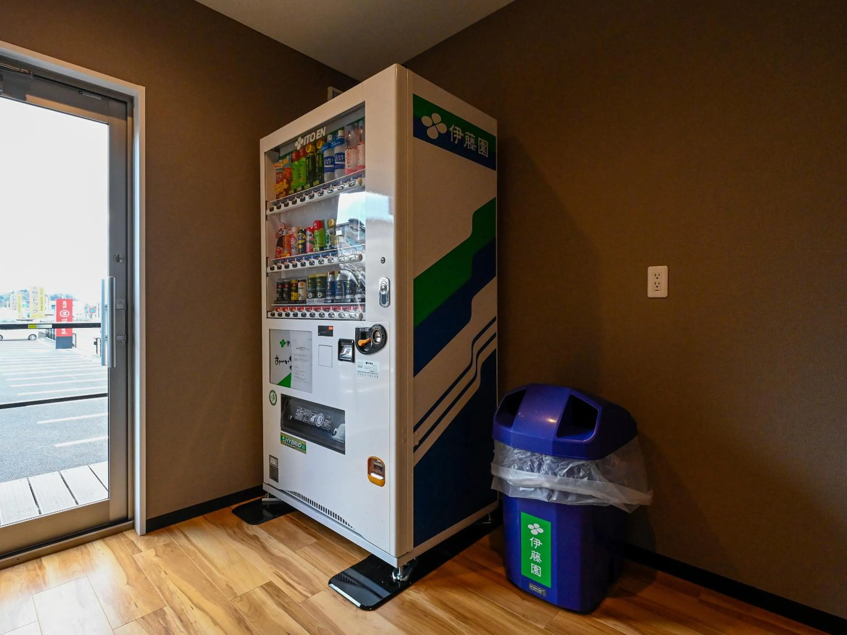 vending machine in HOTEL R9 The Yard Fukuyama