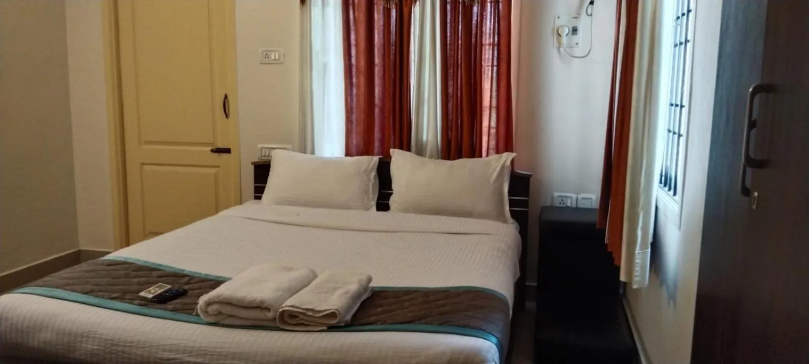 Bed in Trinetraa Inc