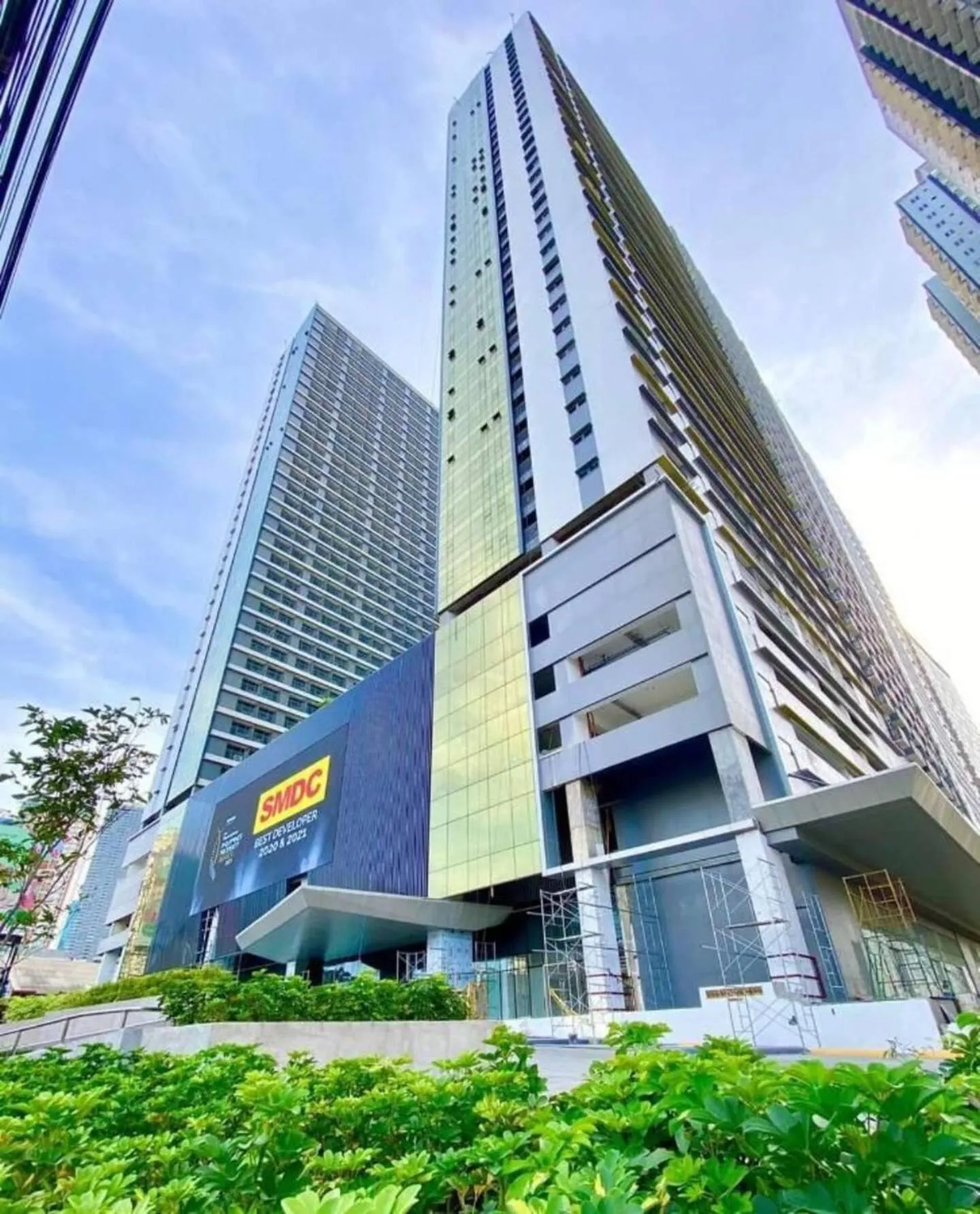 Property building in Penthouse studio at Fame Residence 41st Floor, ShangriLa-Megamall