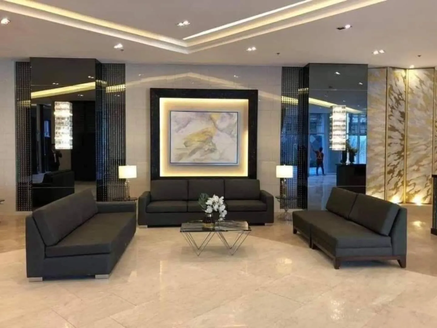 Business facilities in Penthouse studio at Fame Residence 41st Floor, ShangriLa-Megamall