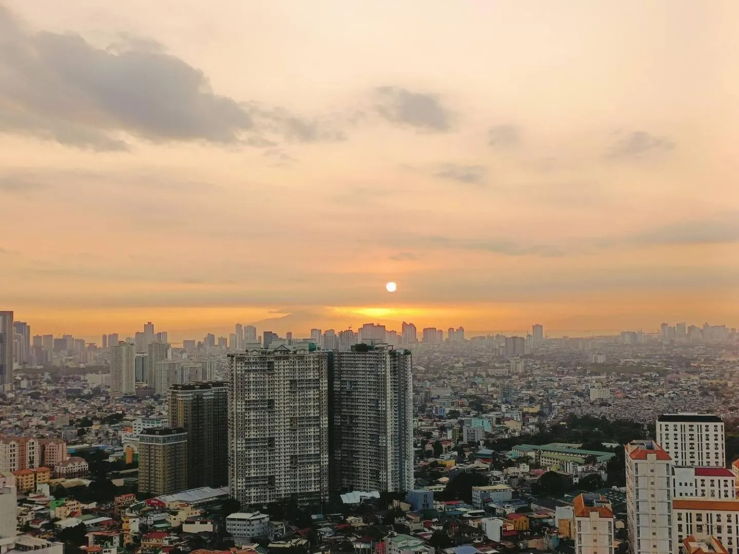 City view in Penthouse studio at Fame Residence 41st Floor, ShangriLa-Megamall
