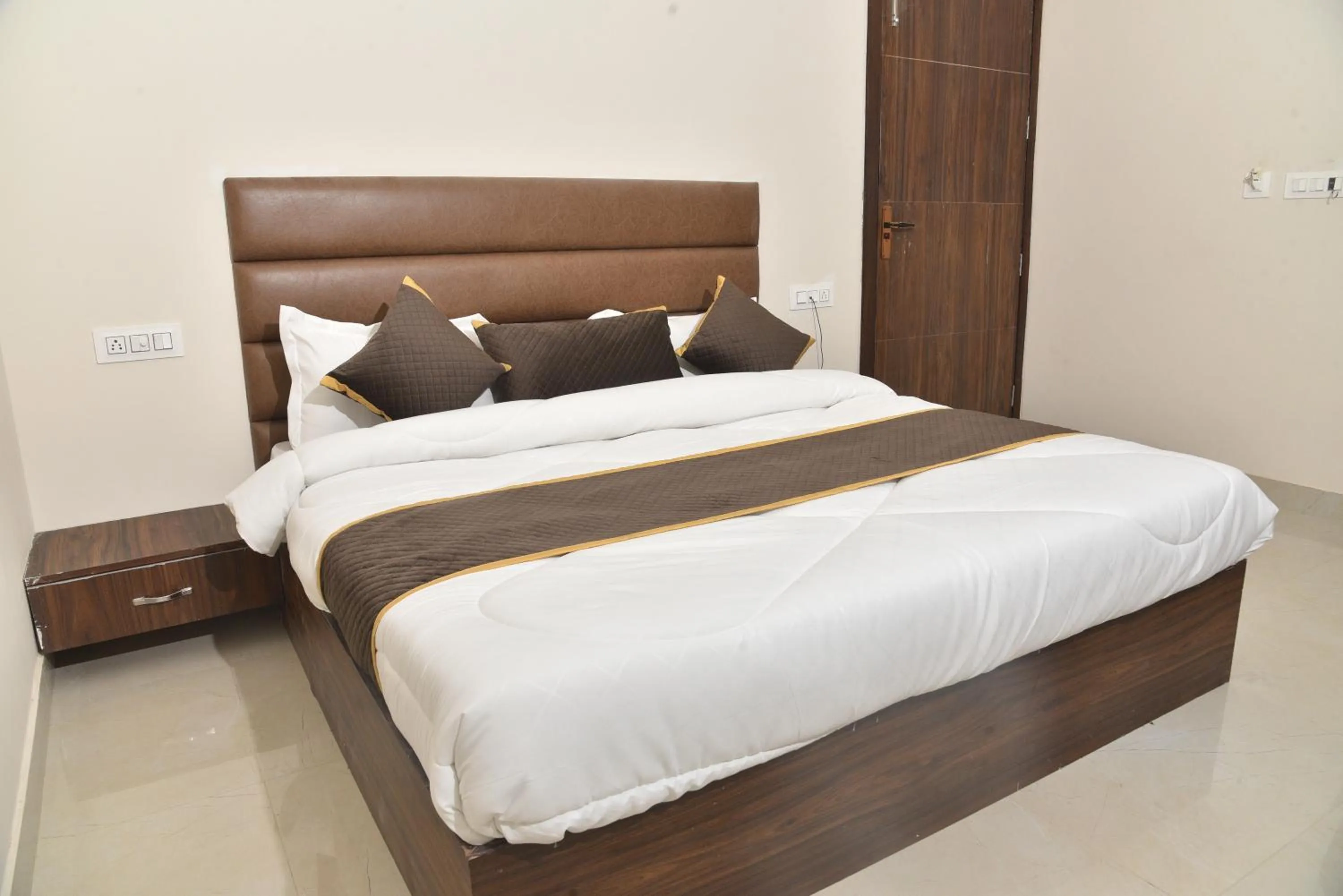 Bed in Apex Hotel