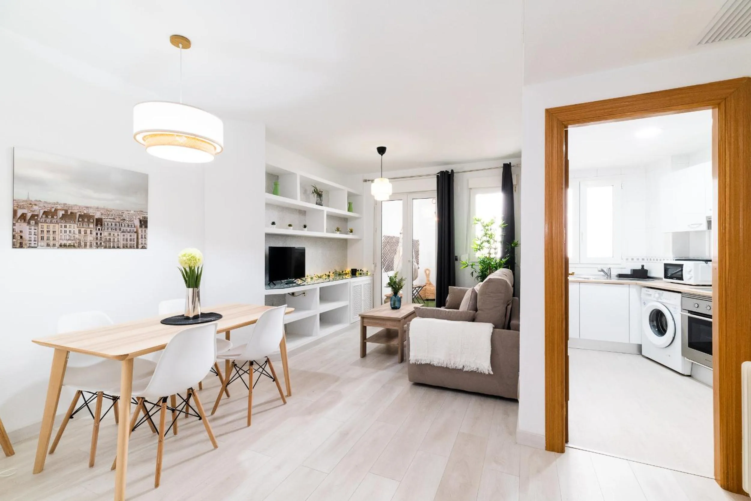 TV and multimedia in Piedra Santa