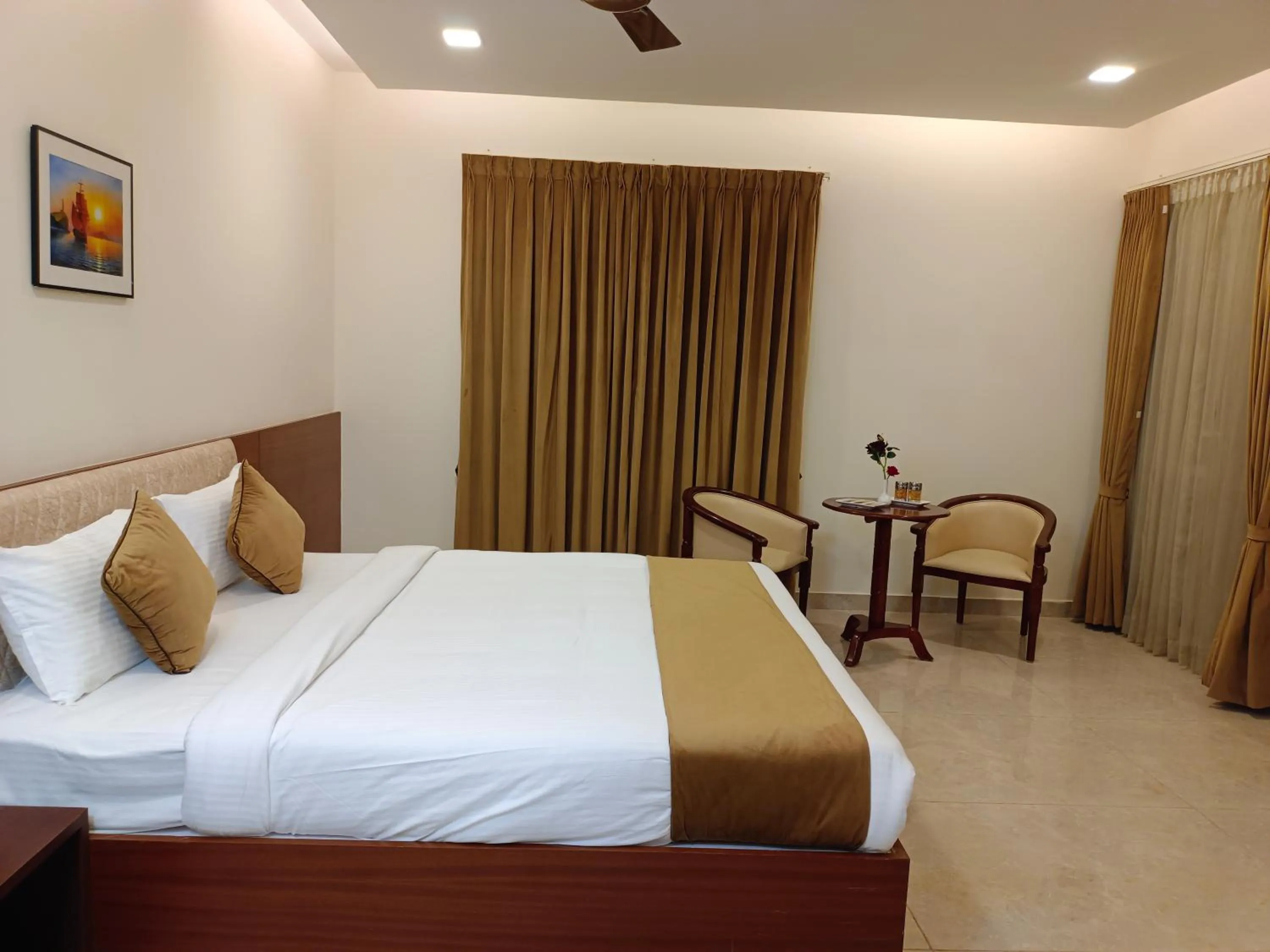 Bedroom, Bed in CLIFFVIEW RESORT