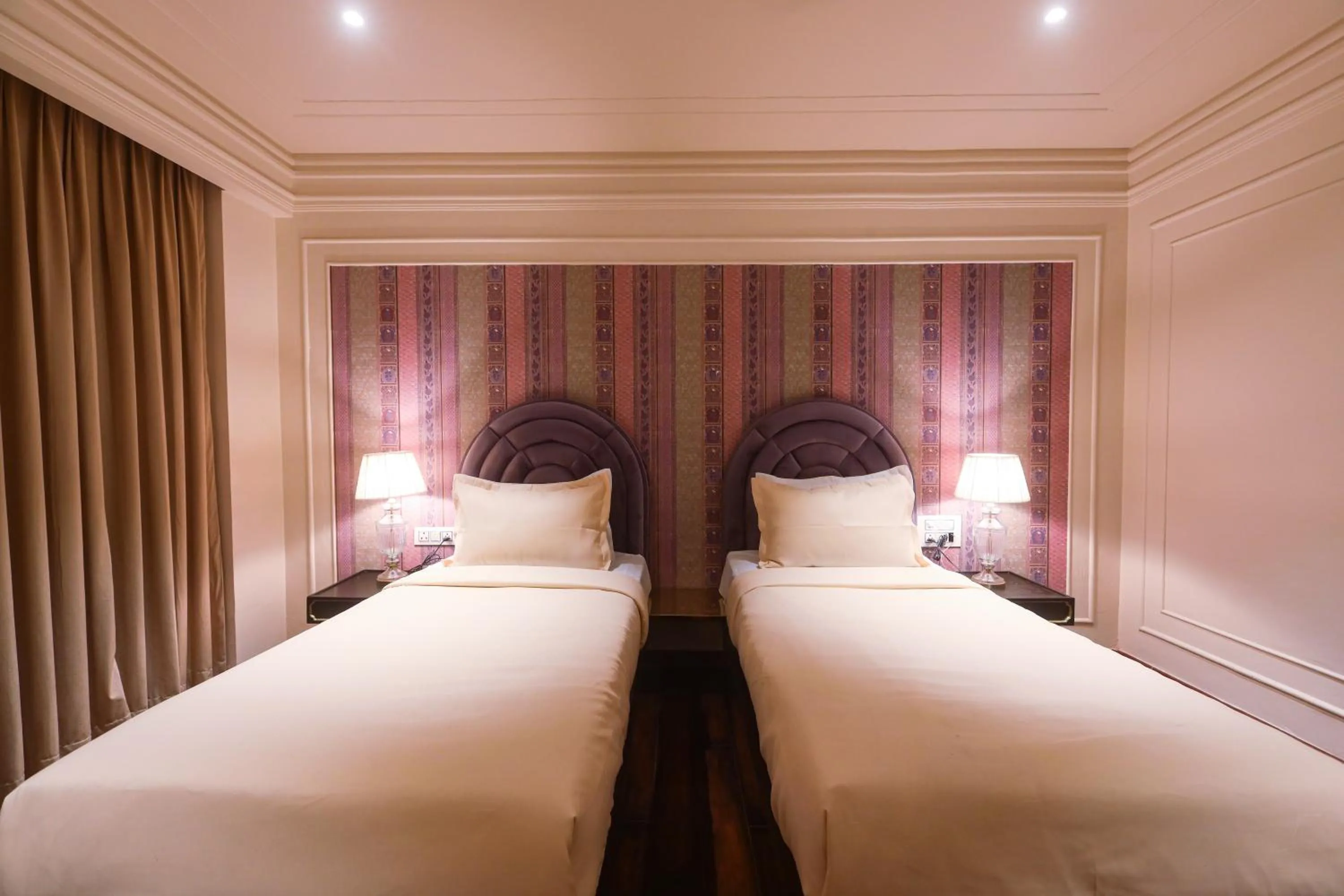 Bed in The Saga Hotel Green Park