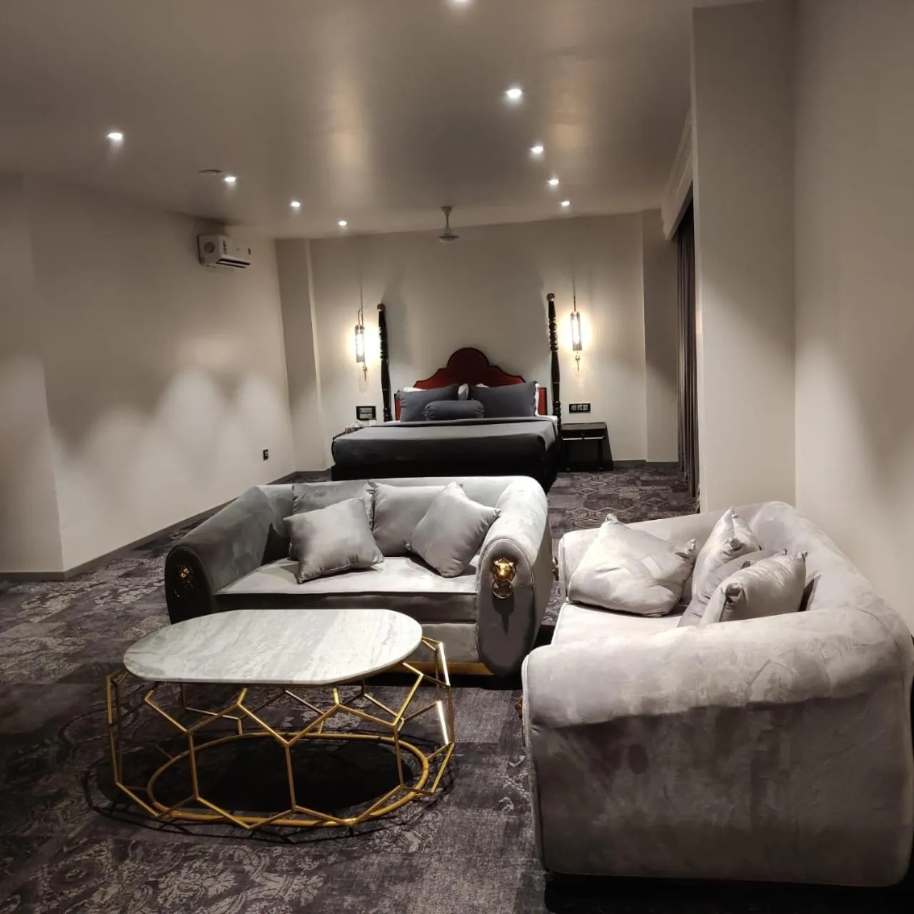 Living room in The Saga Hotel Green Park