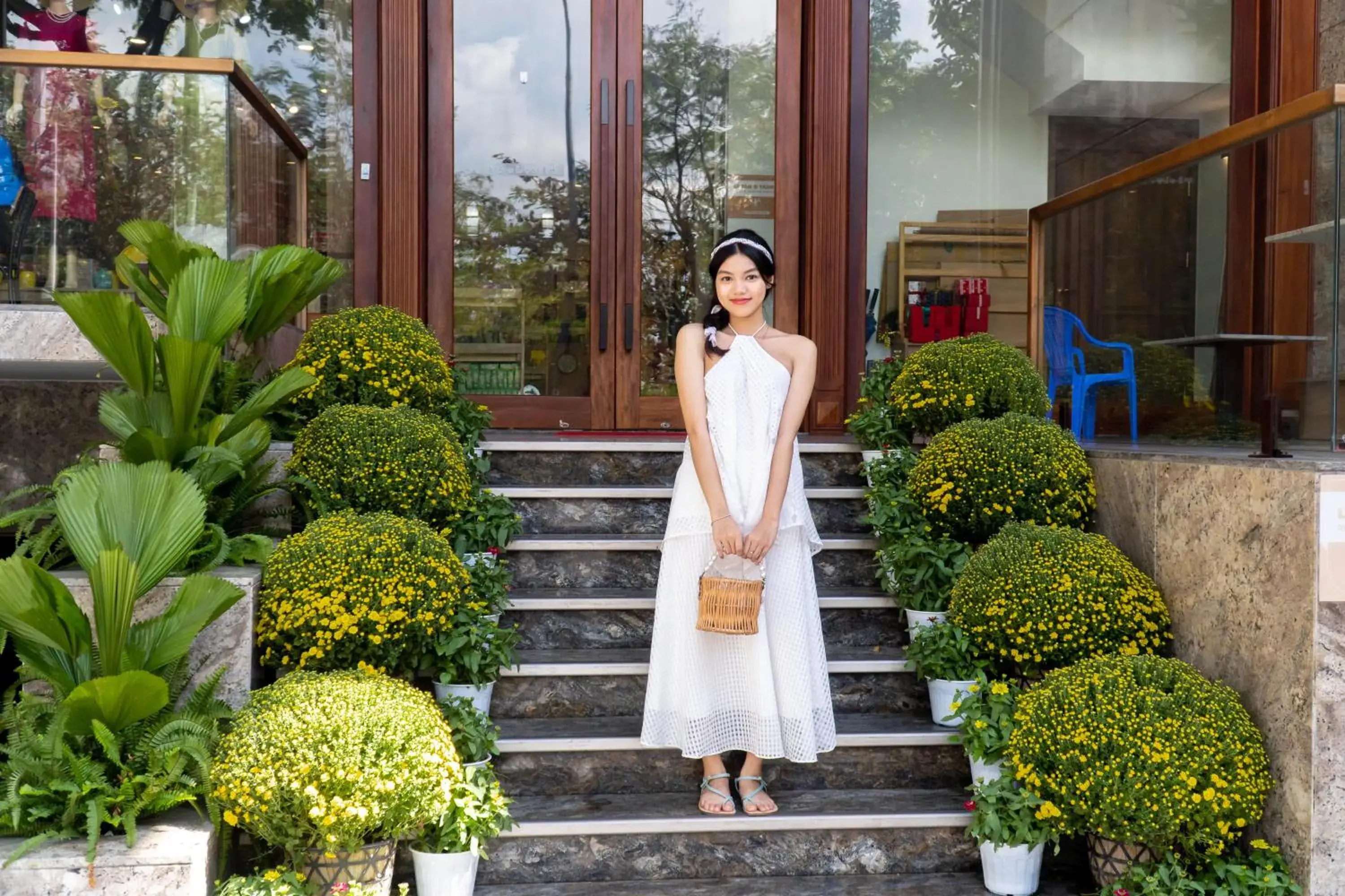 Facade/entrance in MK Riverside Apartment by Haviland Facade/entrance in MK Riverside Apartment by Haviland