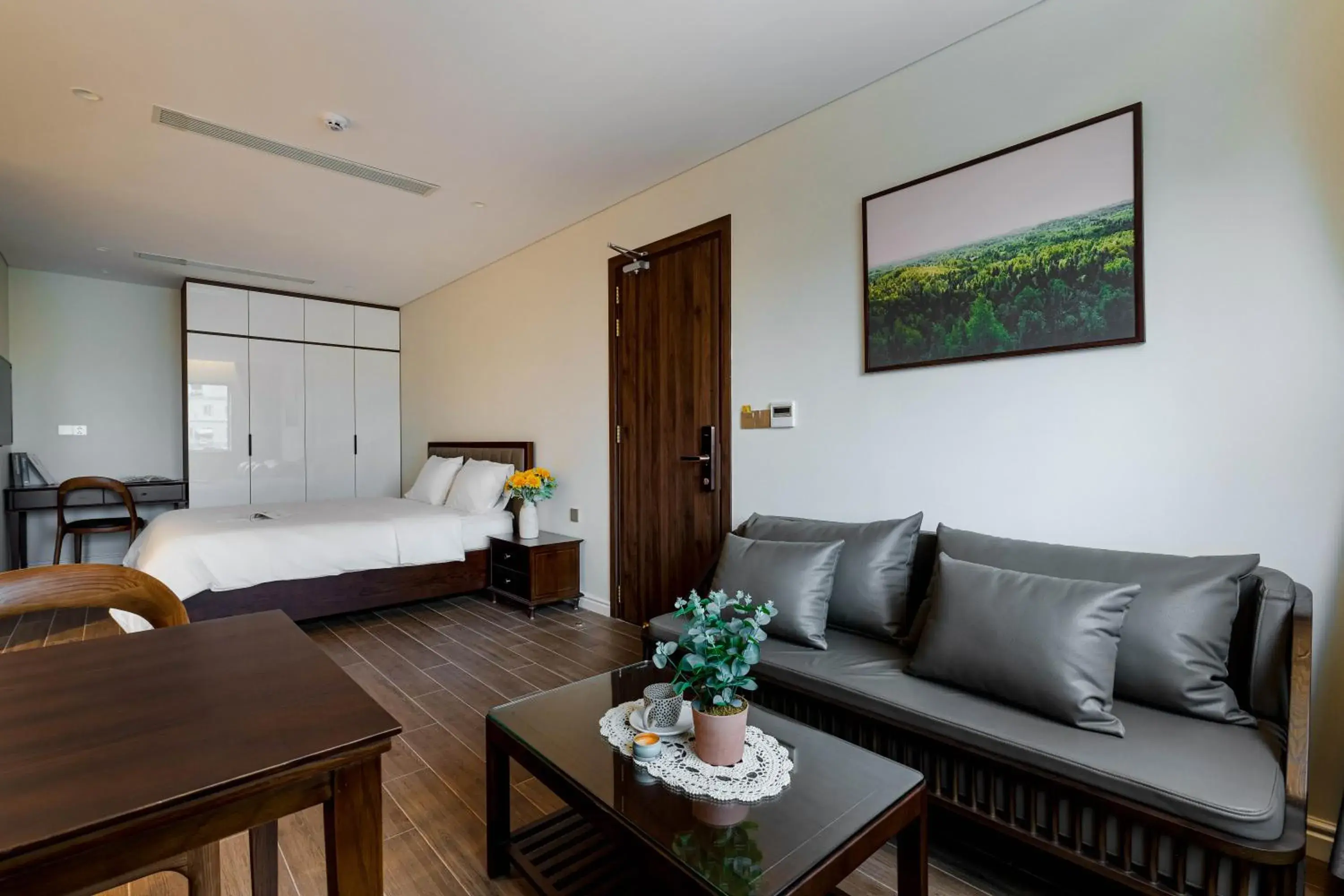 Property building, Bed in MK Riverside Apartment by Haviland Property building, Bed in MK Riverside Apartment by Haviland