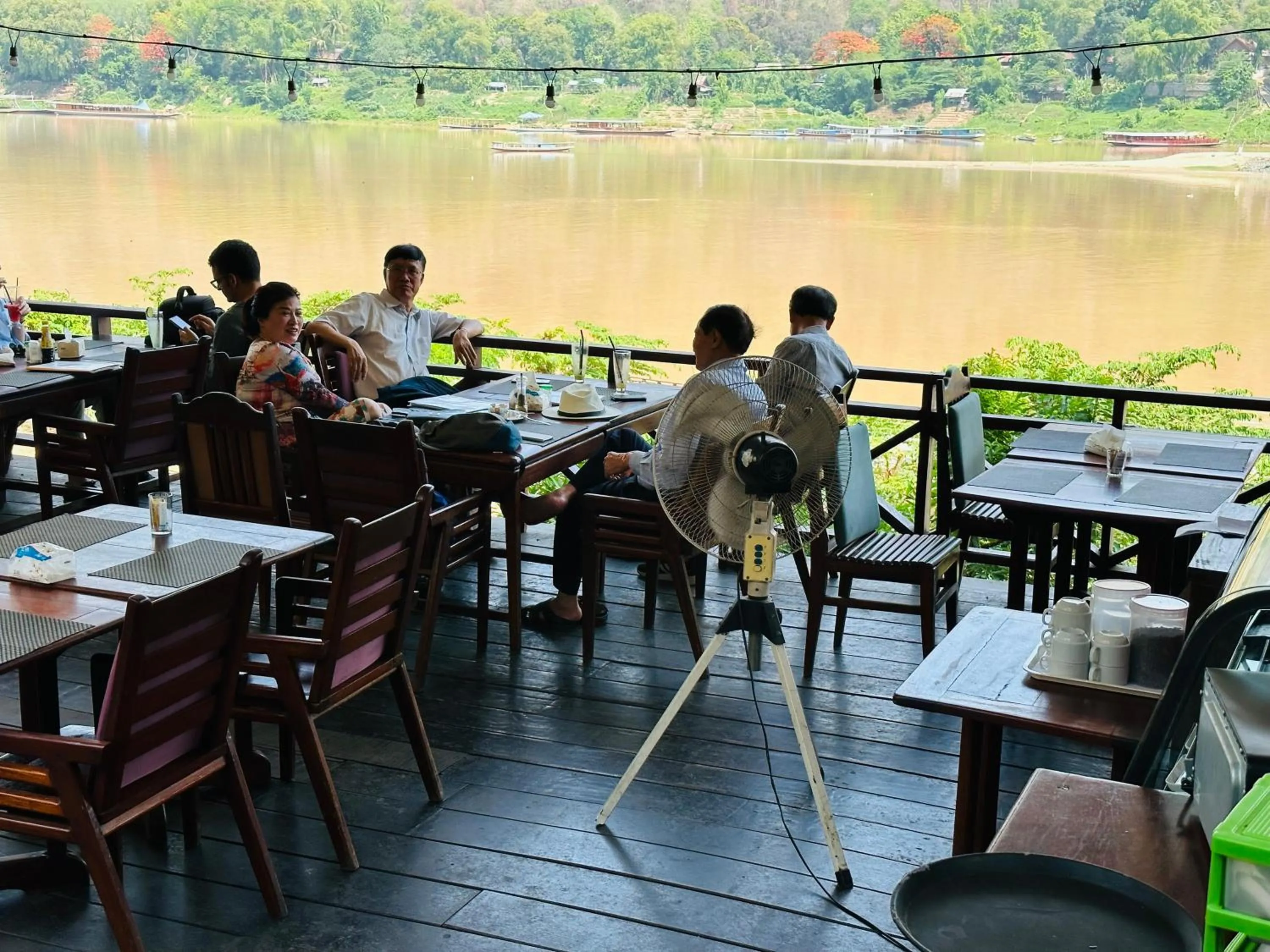 Restaurant/places to eat in Villa Thida Mekong Riverside