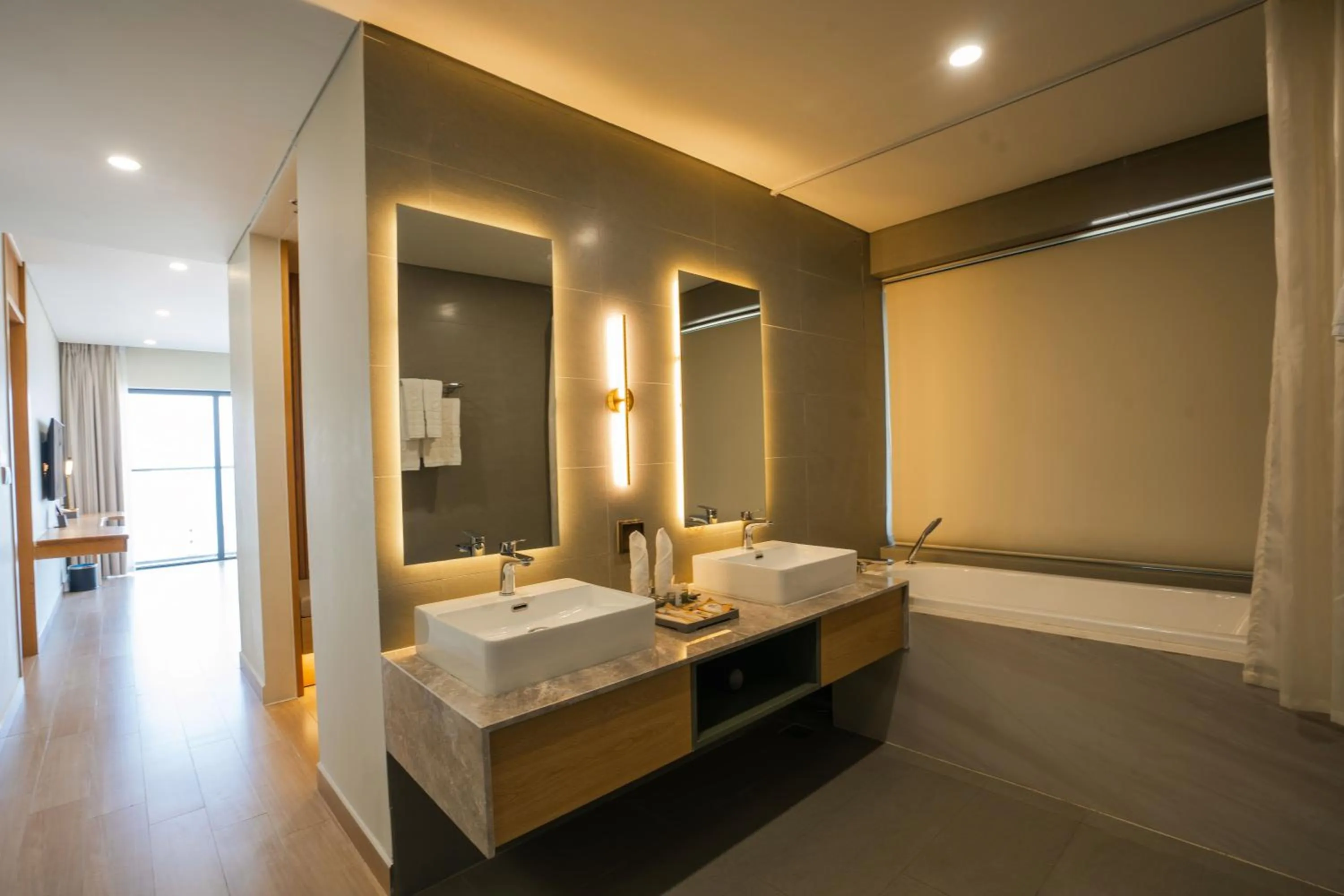Bathroom, Bed in Seabird Hotel Thien Cam