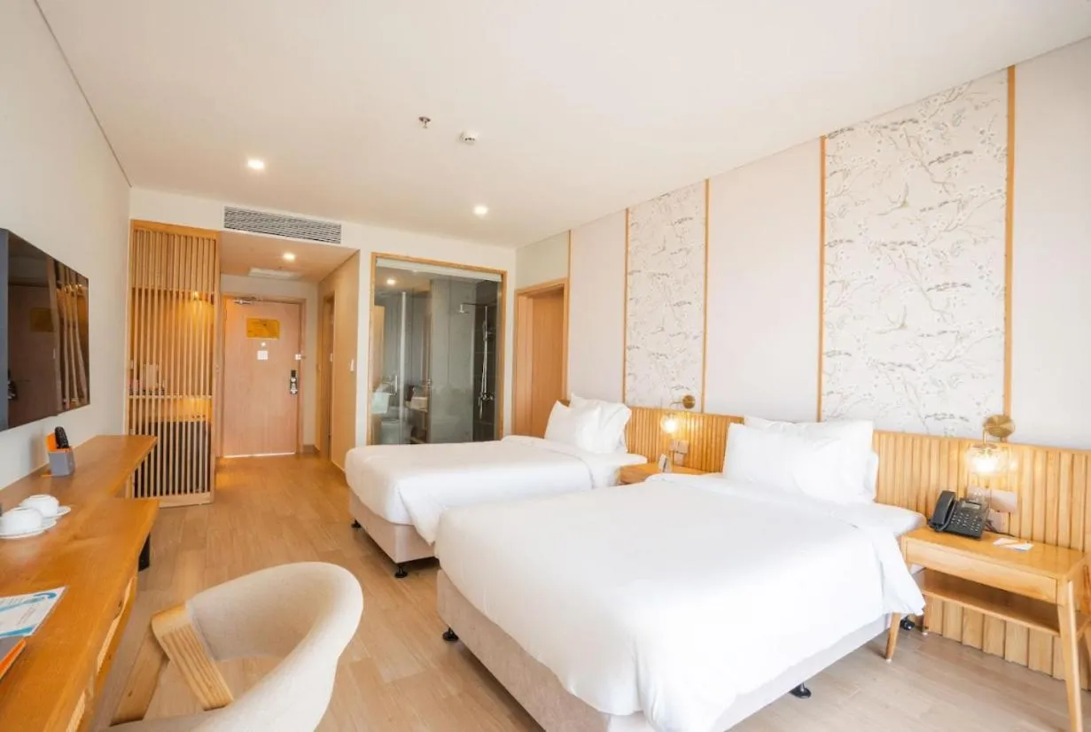 Bed in Seabird Hotel Thien Cam