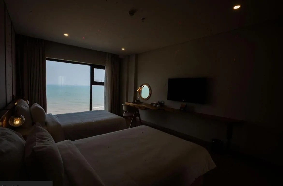Bed in Seabird Hotel Thien Cam