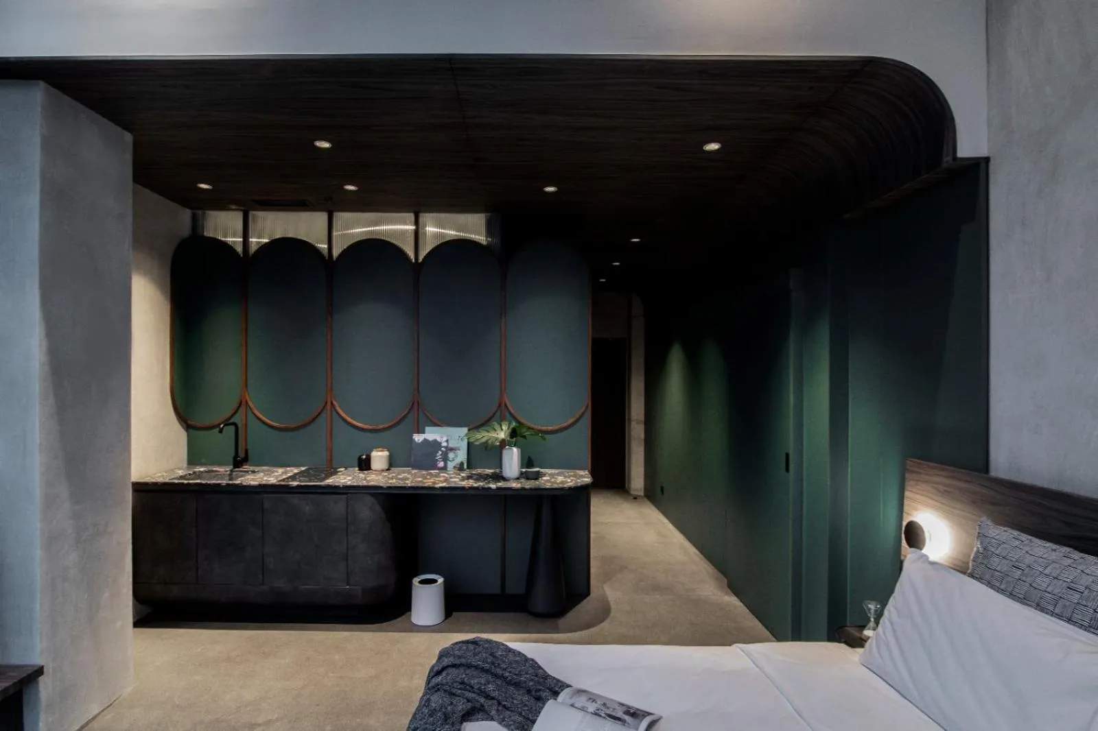 Photo of the whole room, Bed in Hillwood House Hotel