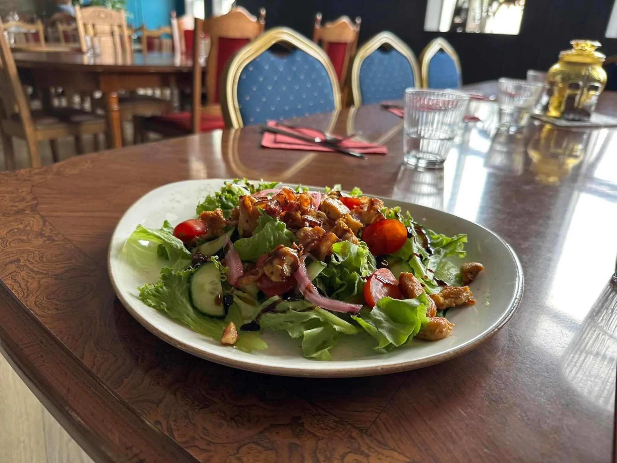 Restaurant/places to eat in Studlagil INN Hostel