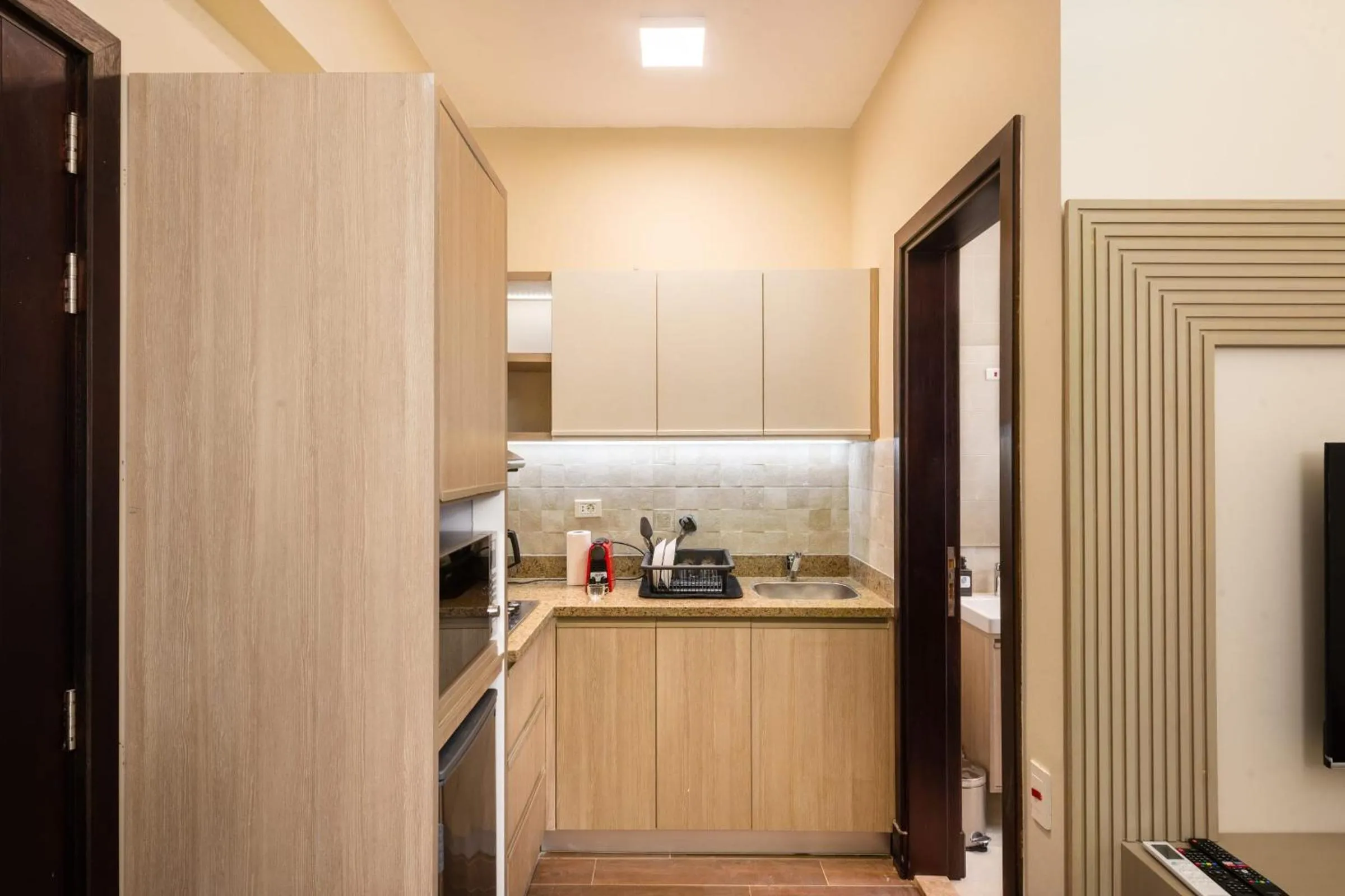 The Serene Suite A Rooftop Studio New Cairo