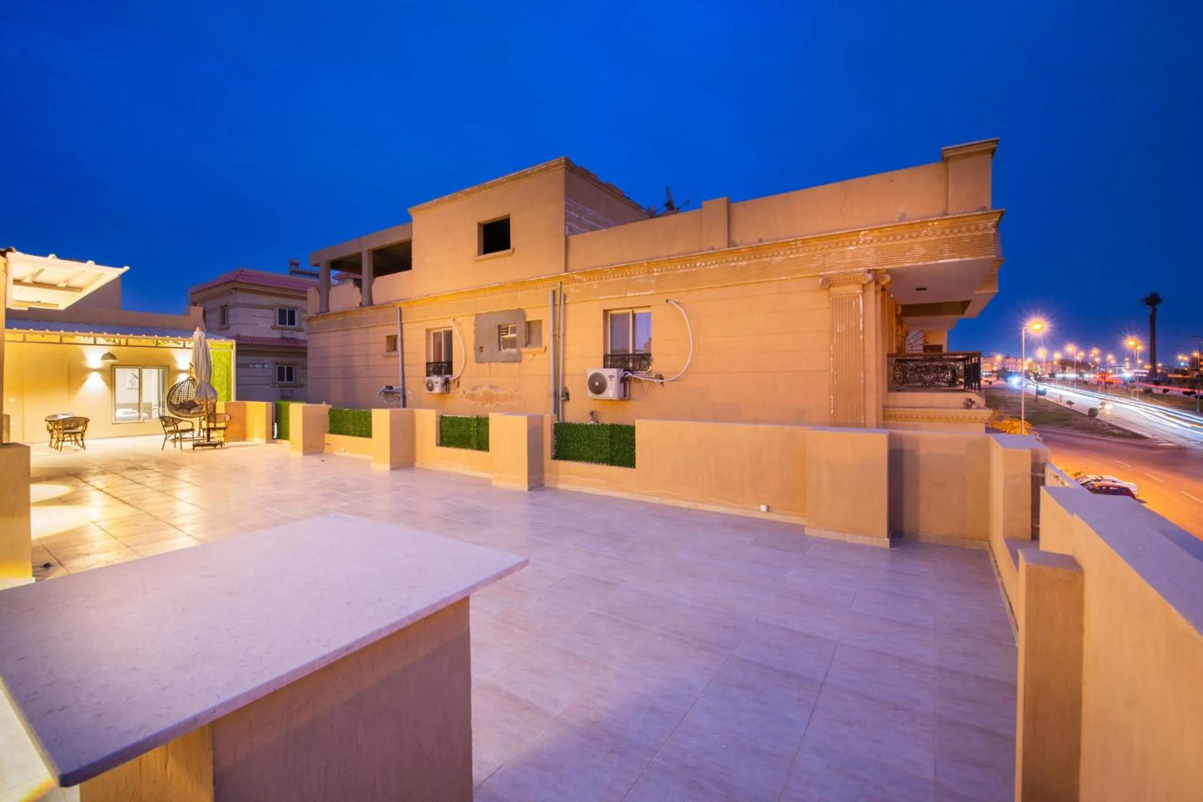The Serene Suite A Rooftop Studio New Cairo