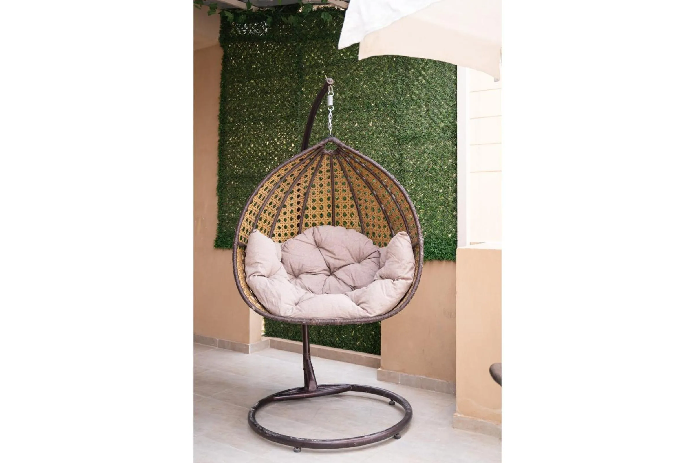 The Serene Suite A Rooftop Studio New Cairo