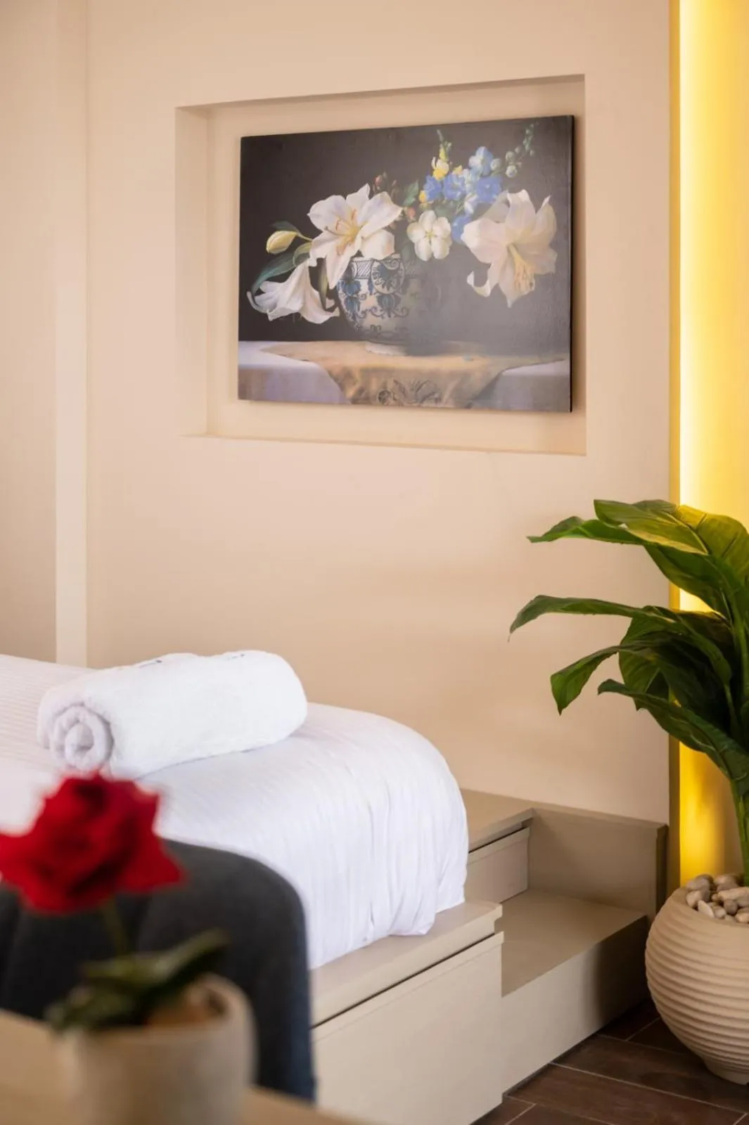 Bed in The Serene Suite A Rooftop Studio New Cairo